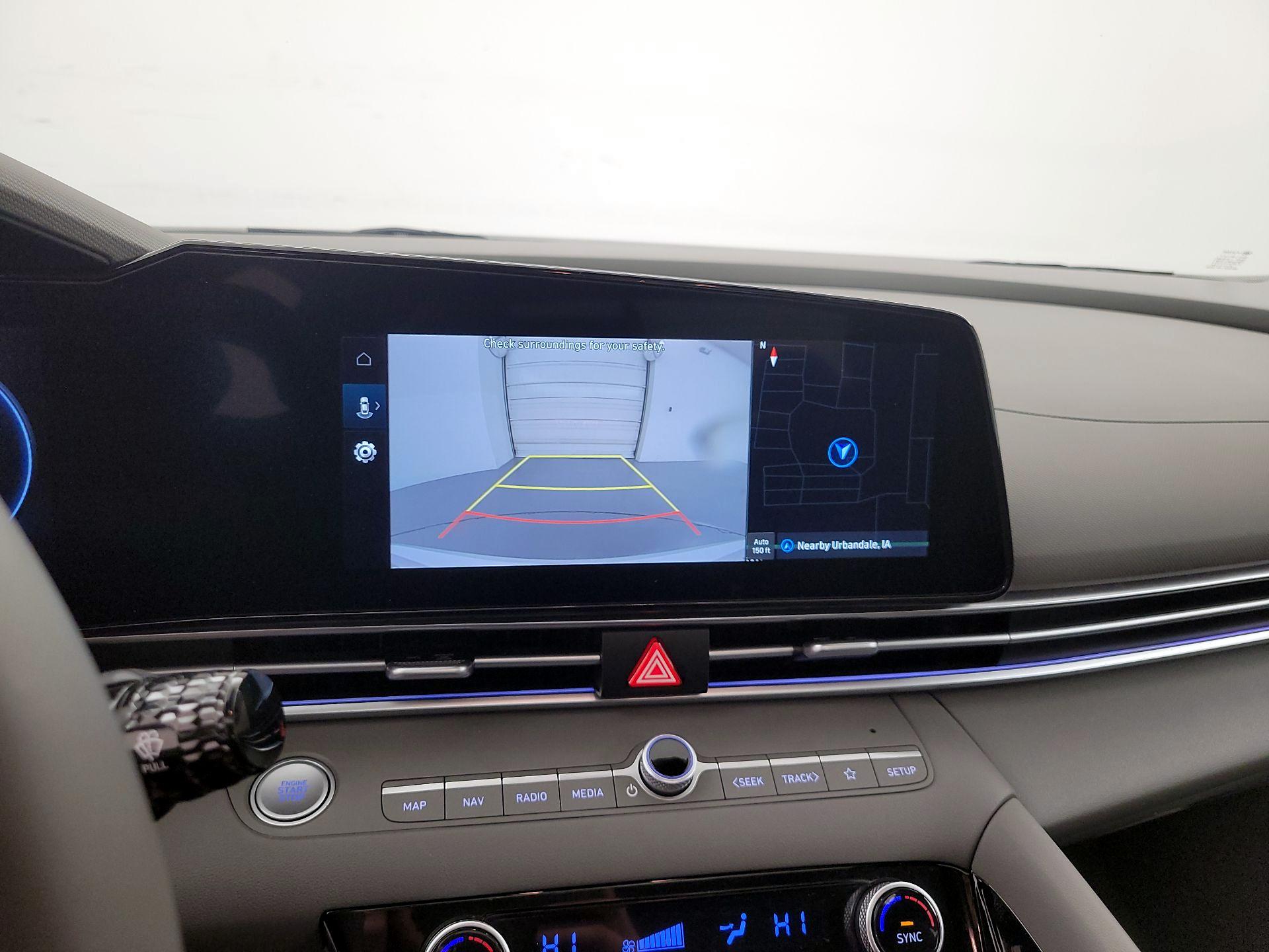 Thumbnail: 2025 Hyundai Elantra - 15