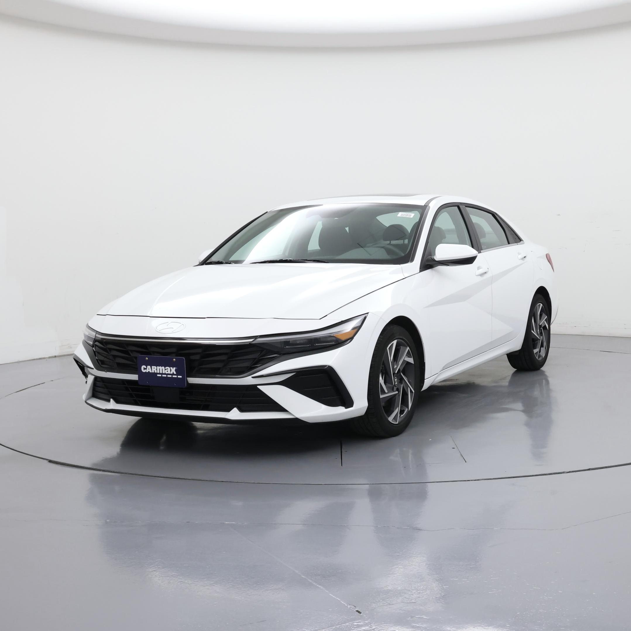 Thumbnail: 2025 Hyundai Elantra - 4