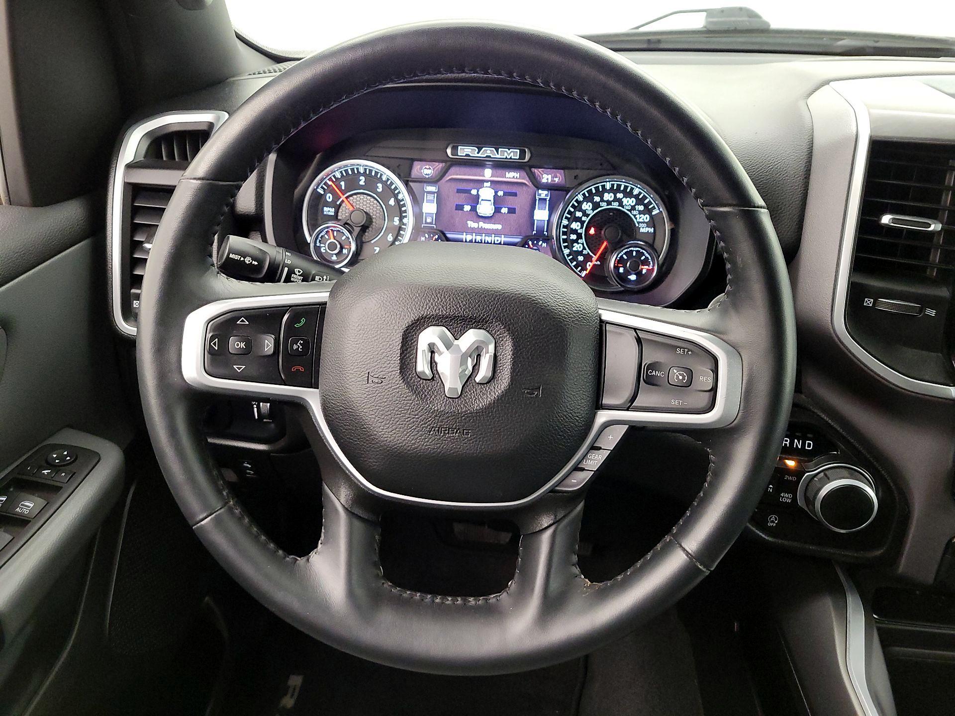 Thumbnail: 2023 RAM 1500 - 10