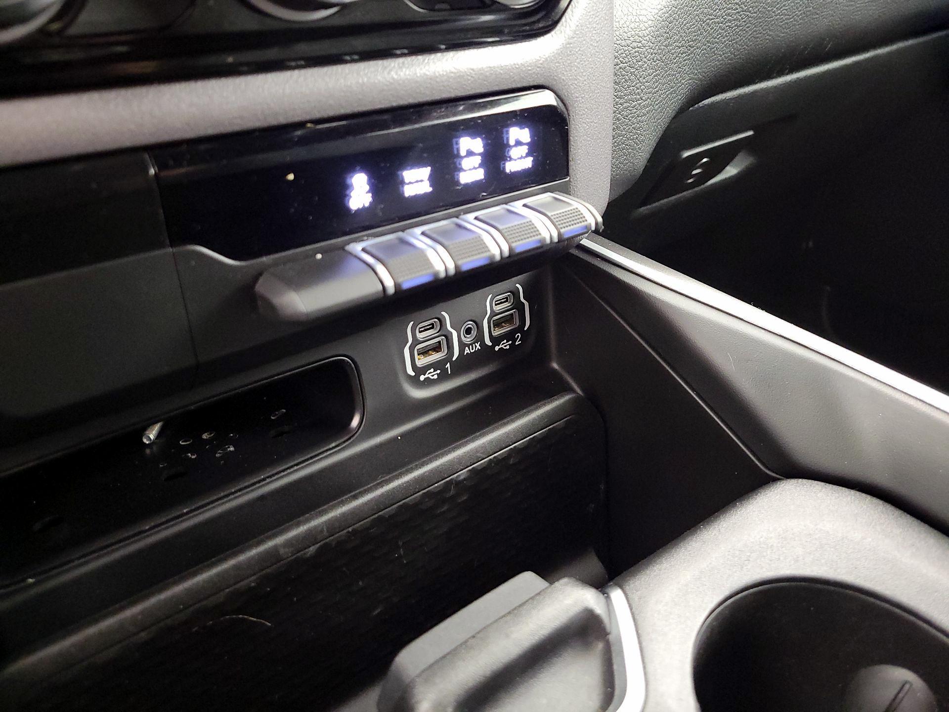 Thumbnail: 2023 RAM 1500 - 19