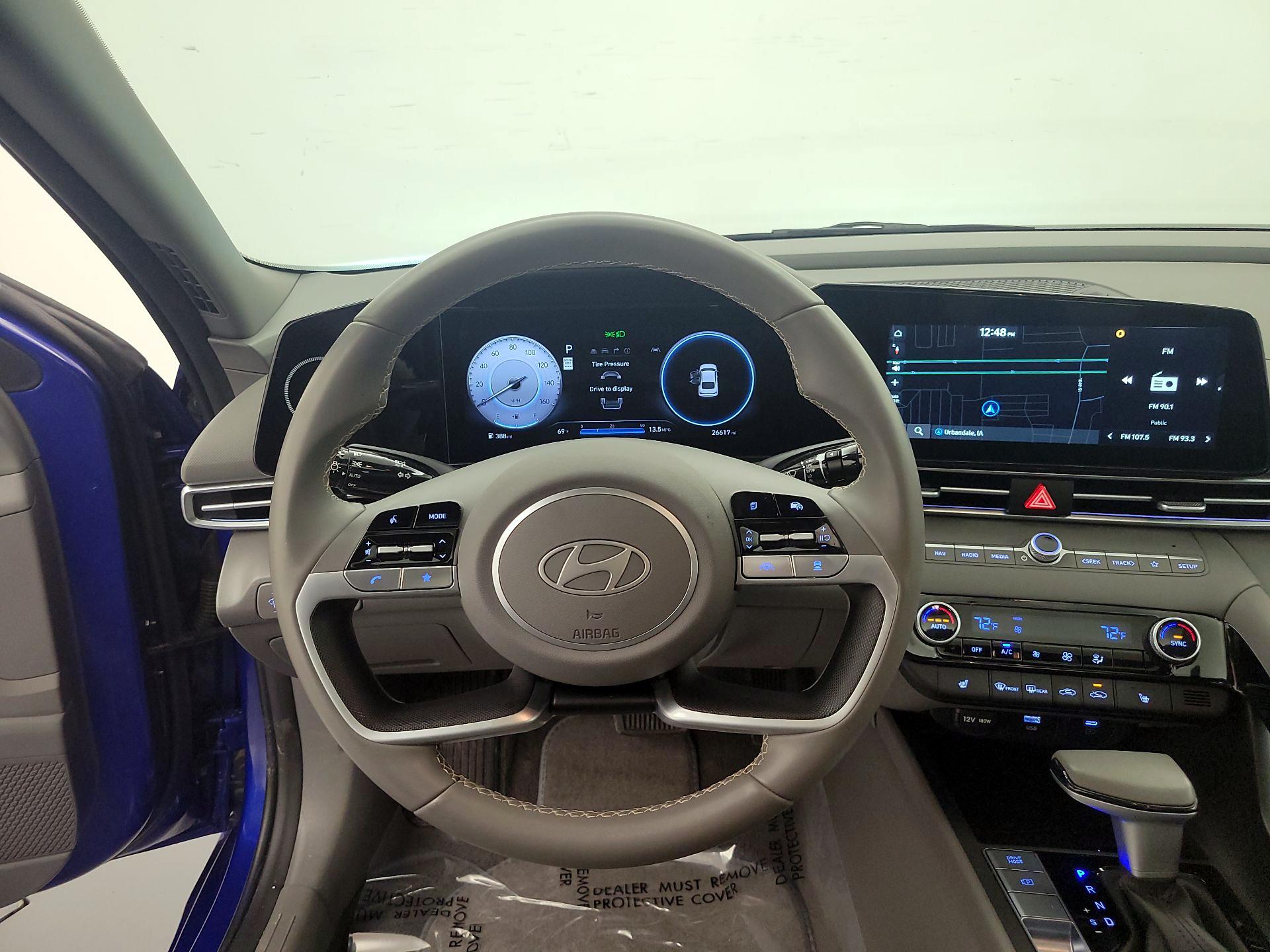 Thumbnail: 2025 Hyundai Elantra - 10