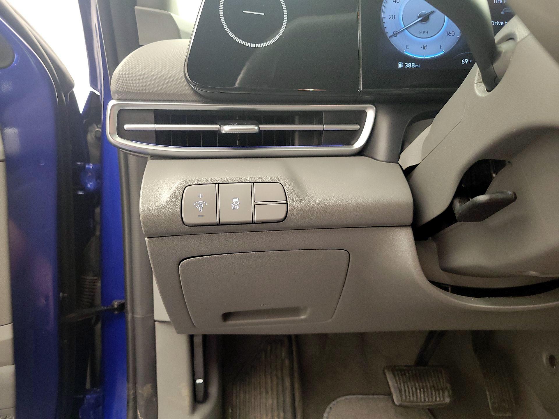 Thumbnail: 2025 Hyundai Elantra - 13