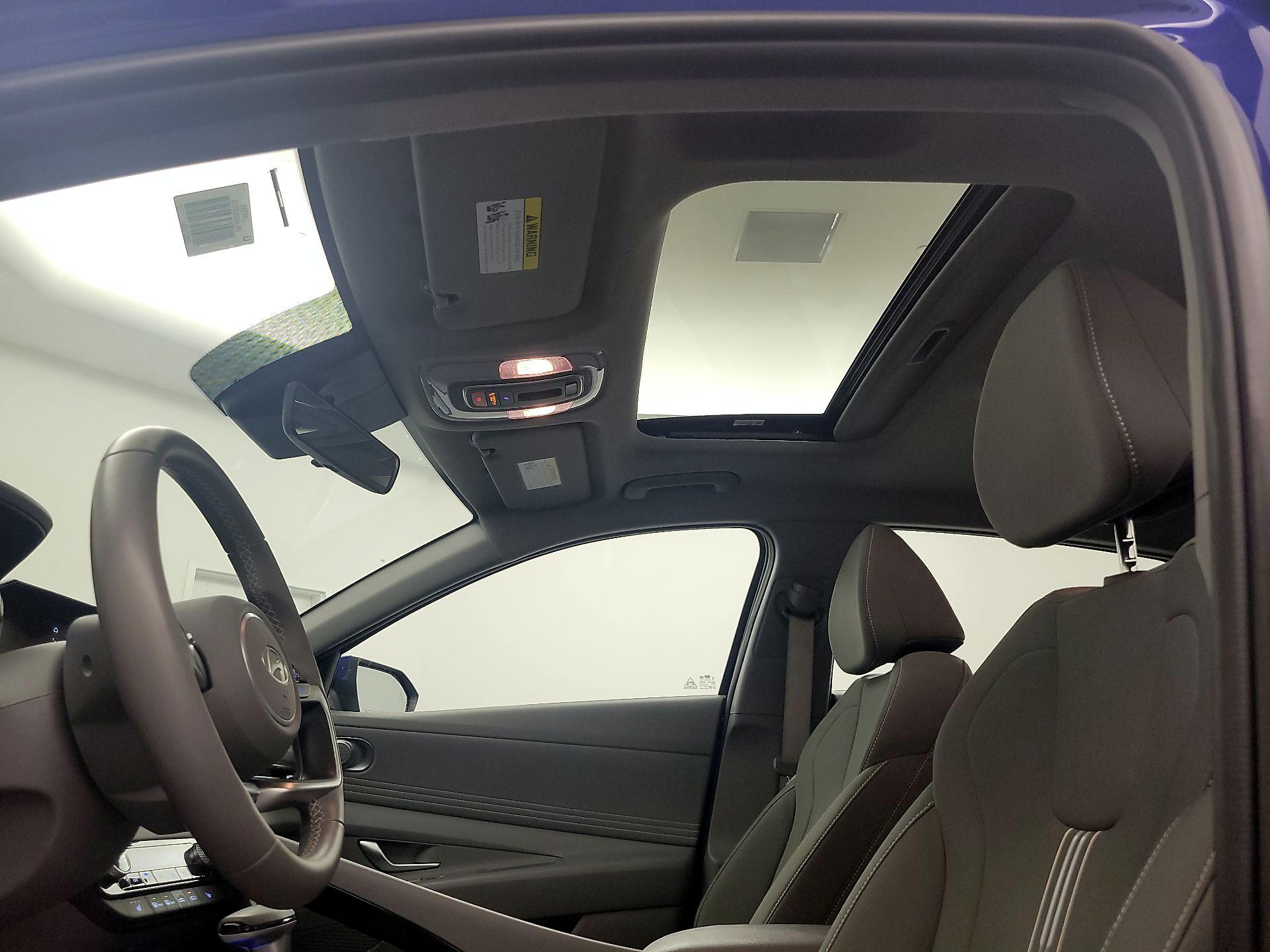 Thumbnail: 2025 Hyundai Elantra - 20