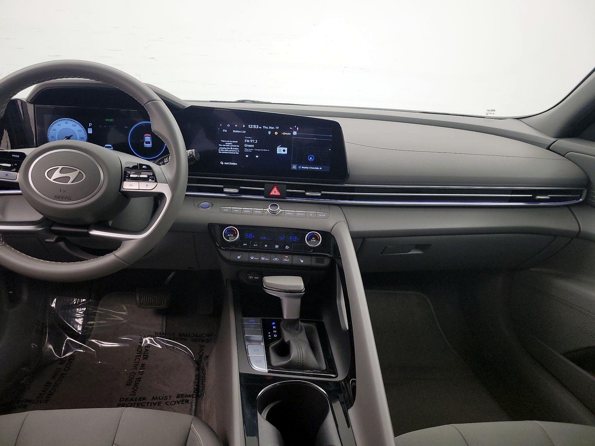 Thumbnail: 2025 Hyundai Elantra - 9