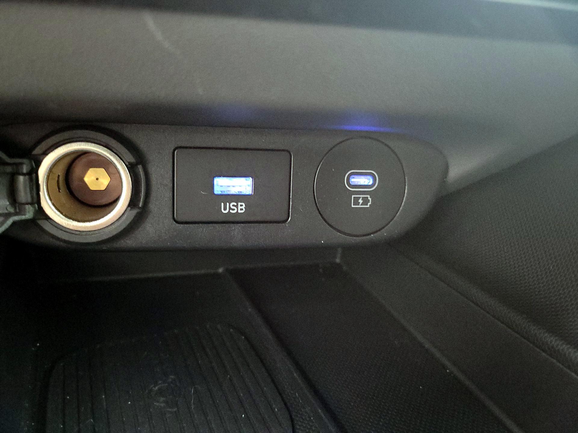 Thumbnail: 2025 Hyundai Elantra - 19