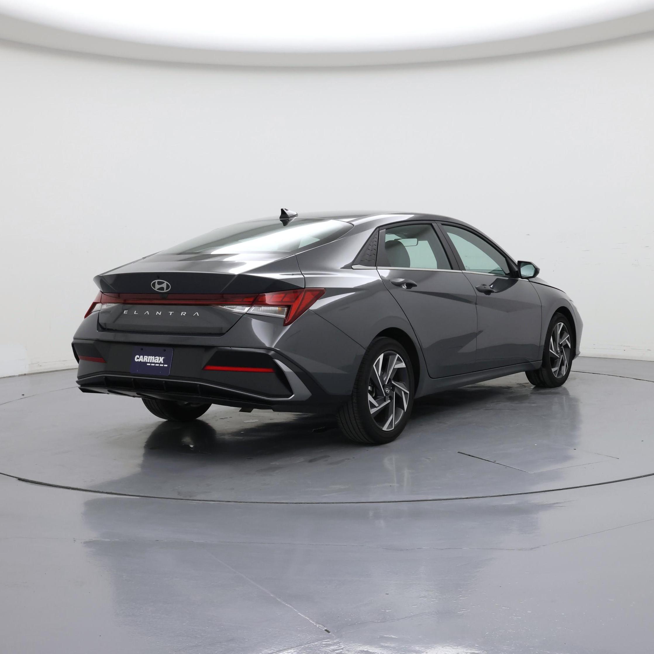 Thumbnail: 2025 Hyundai Elantra - 8