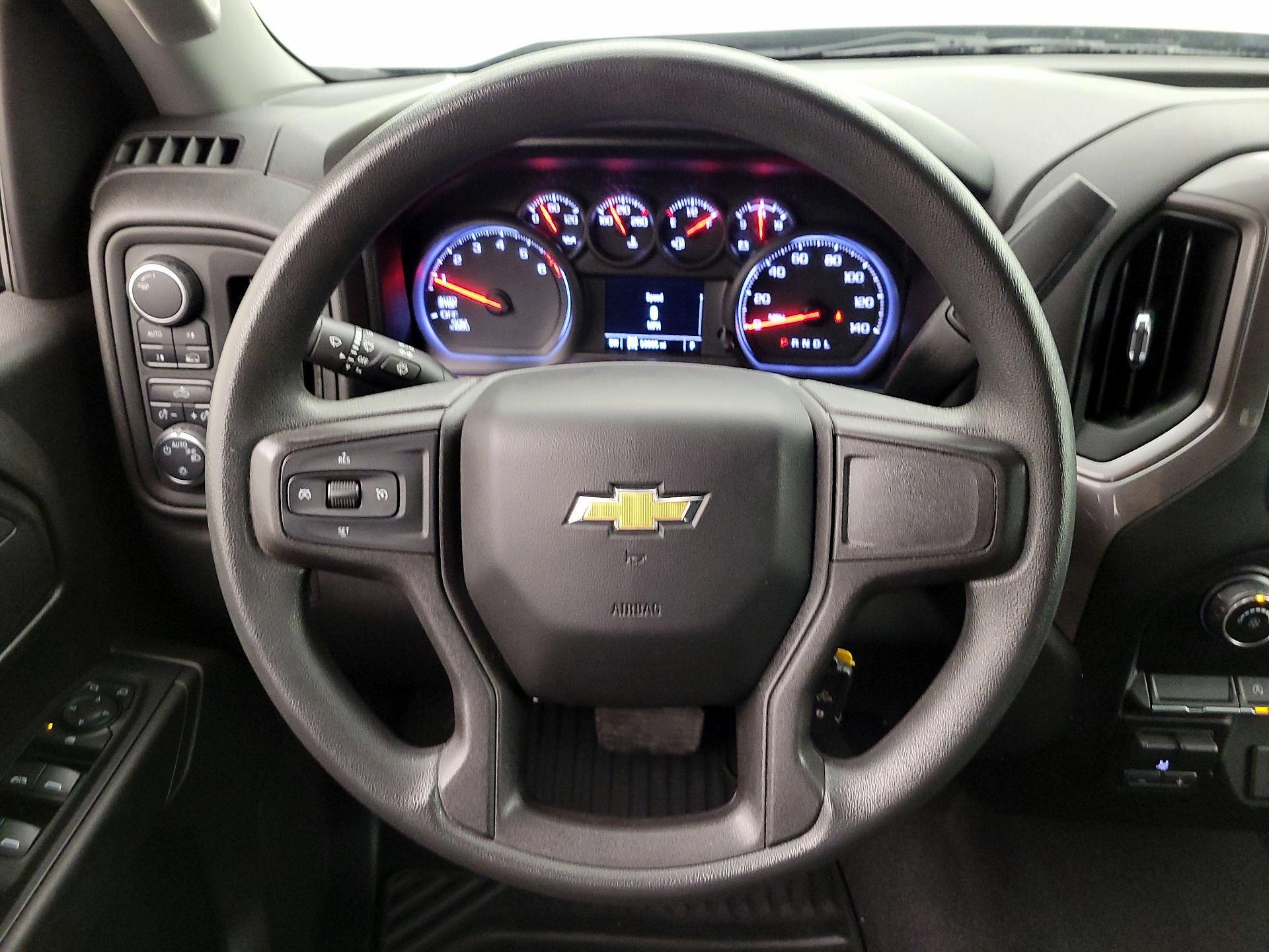 Thumbnail: 2020 Chevrolet Silverado 1500 - 10