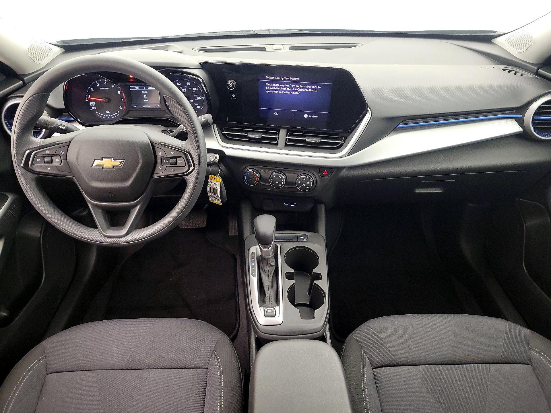 Thumbnail: 2024 Chevrolet Trax - 9