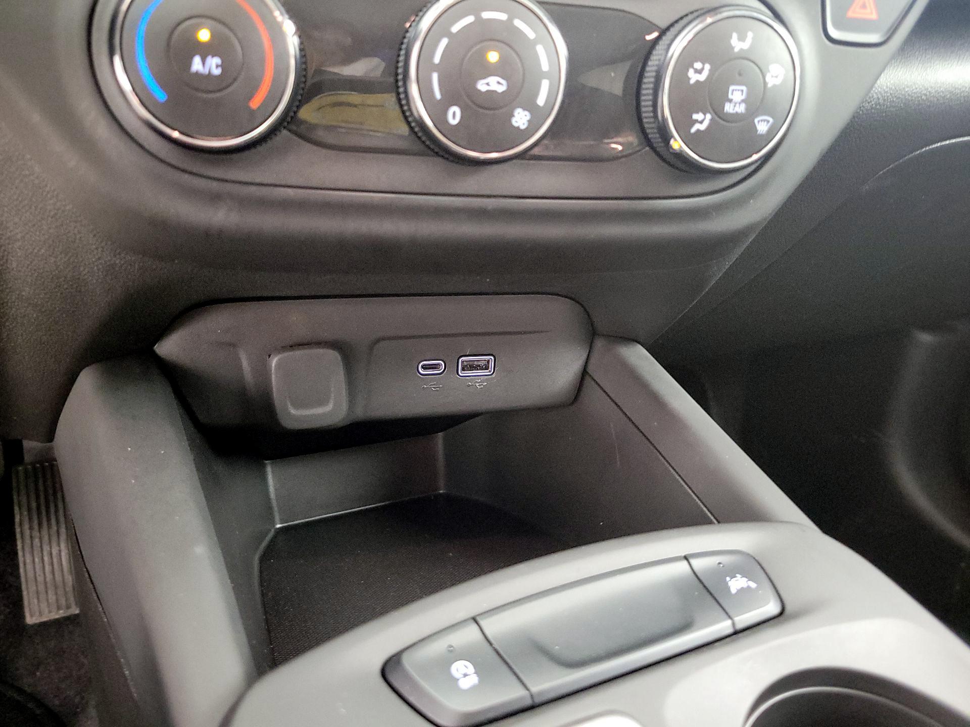 Thumbnail: 2024 Chevrolet Trax - 19