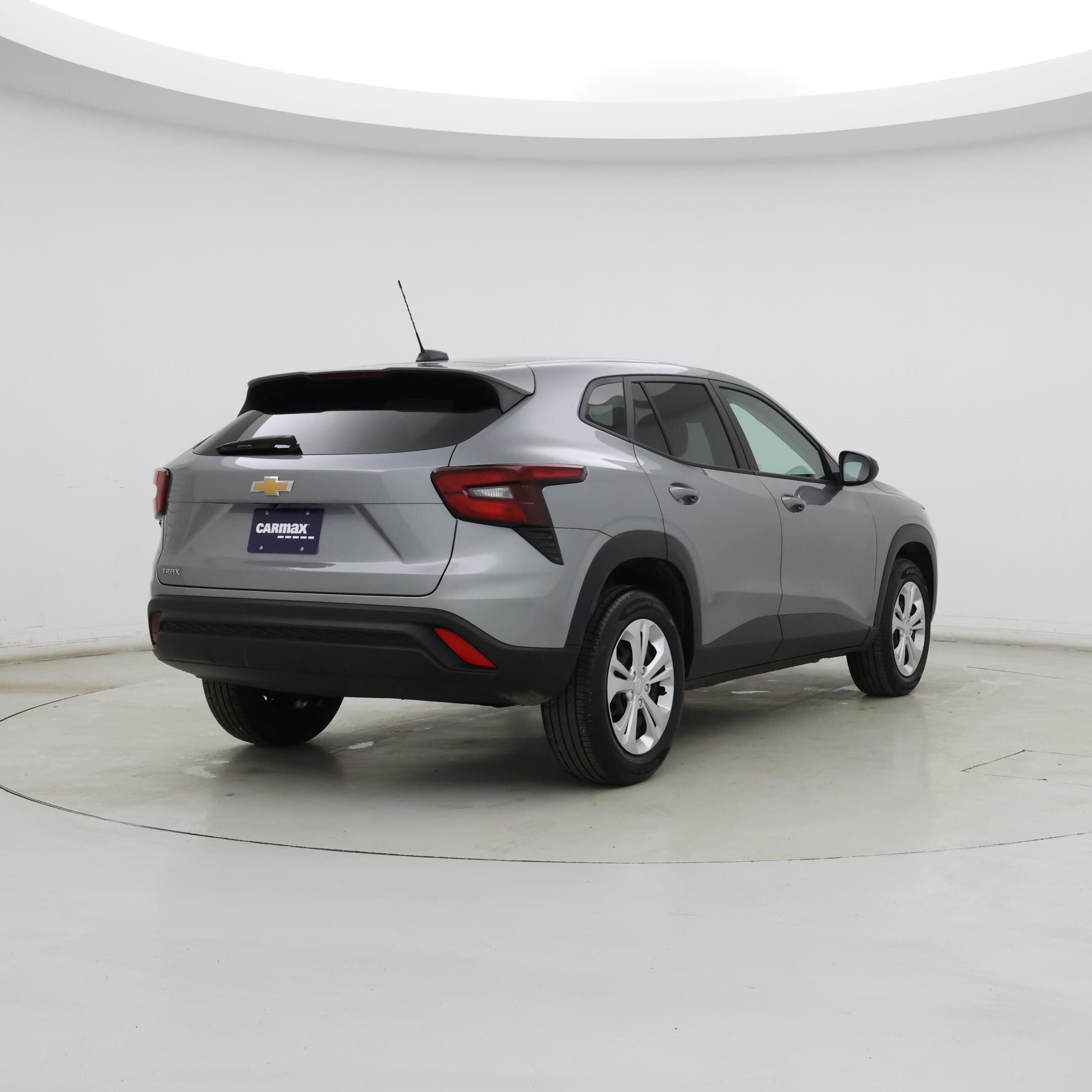 Thumbnail: 2024 Chevrolet Trax - 8