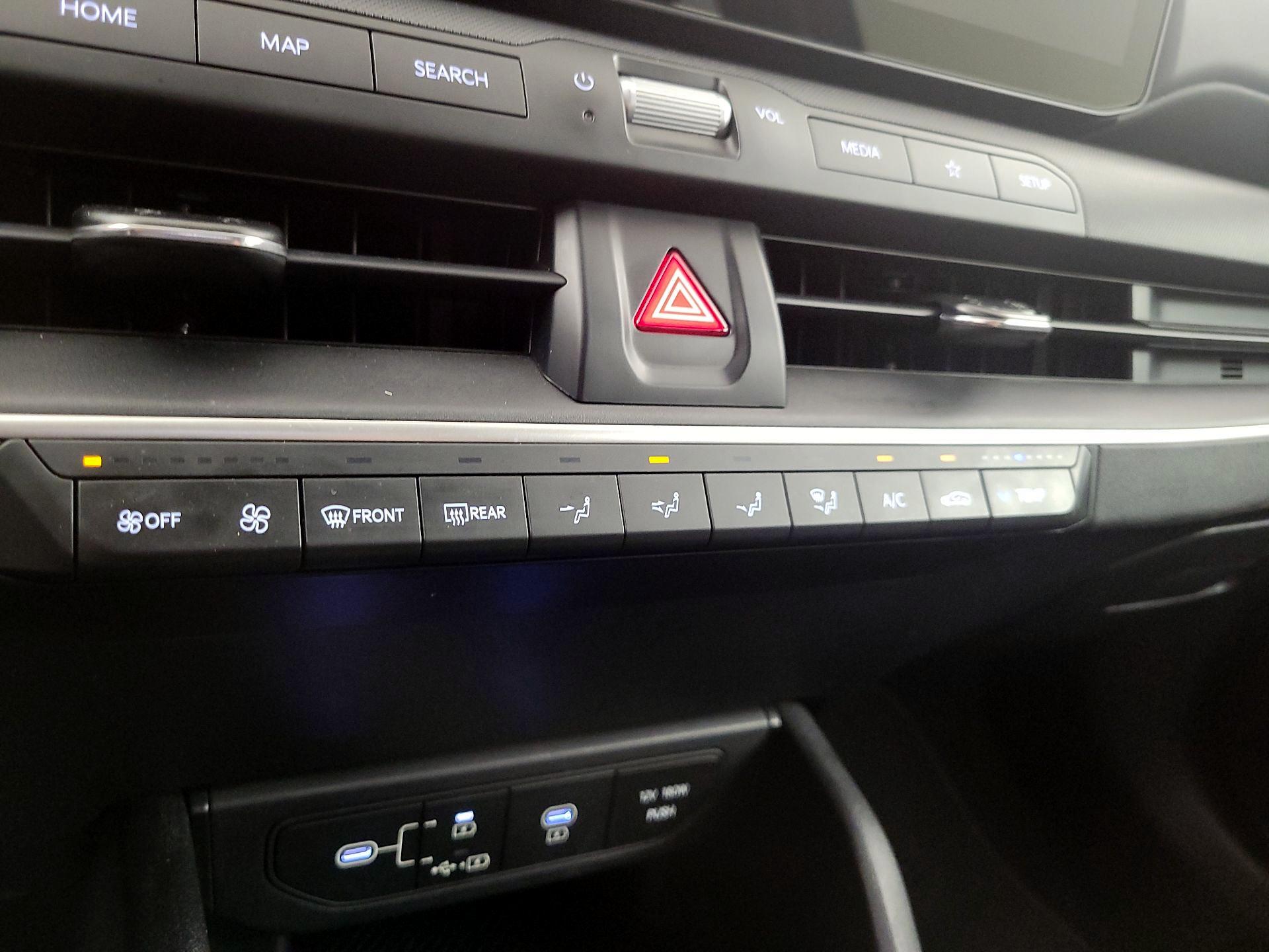 Thumbnail: 2025 Kia K4 - 16