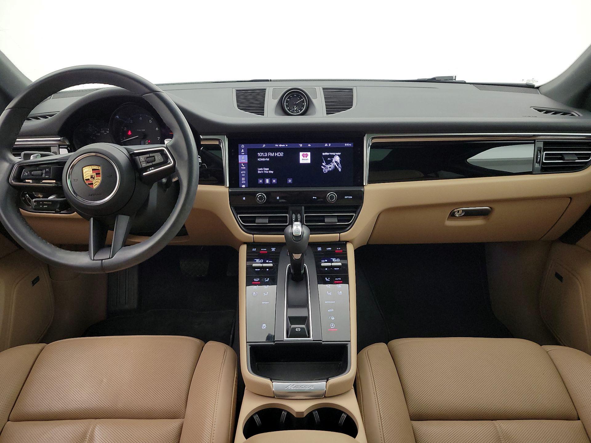 Thumbnail: 2022 Porsche Macan - 9