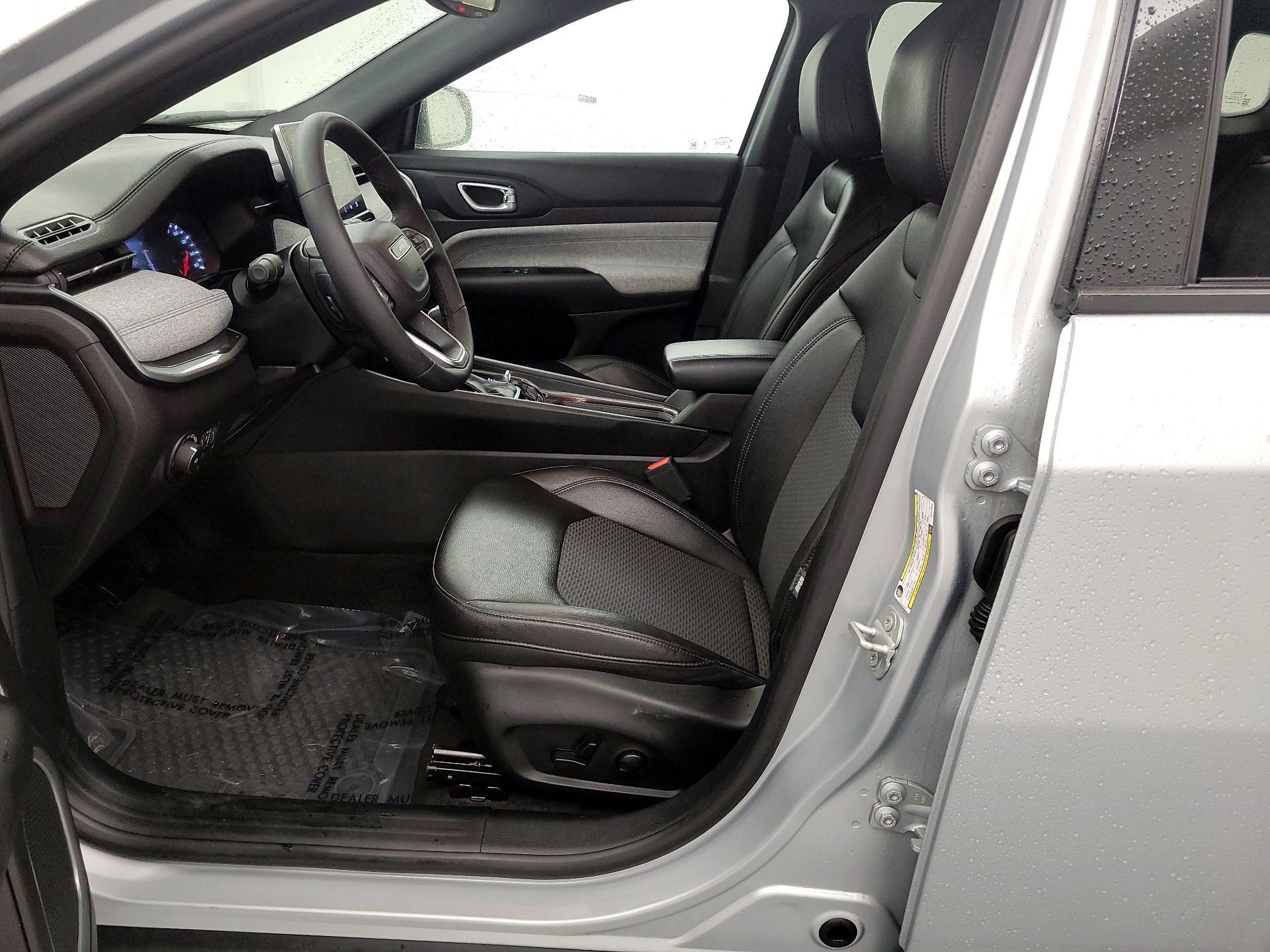 Thumbnail: 2024 Jeep Compass - 11