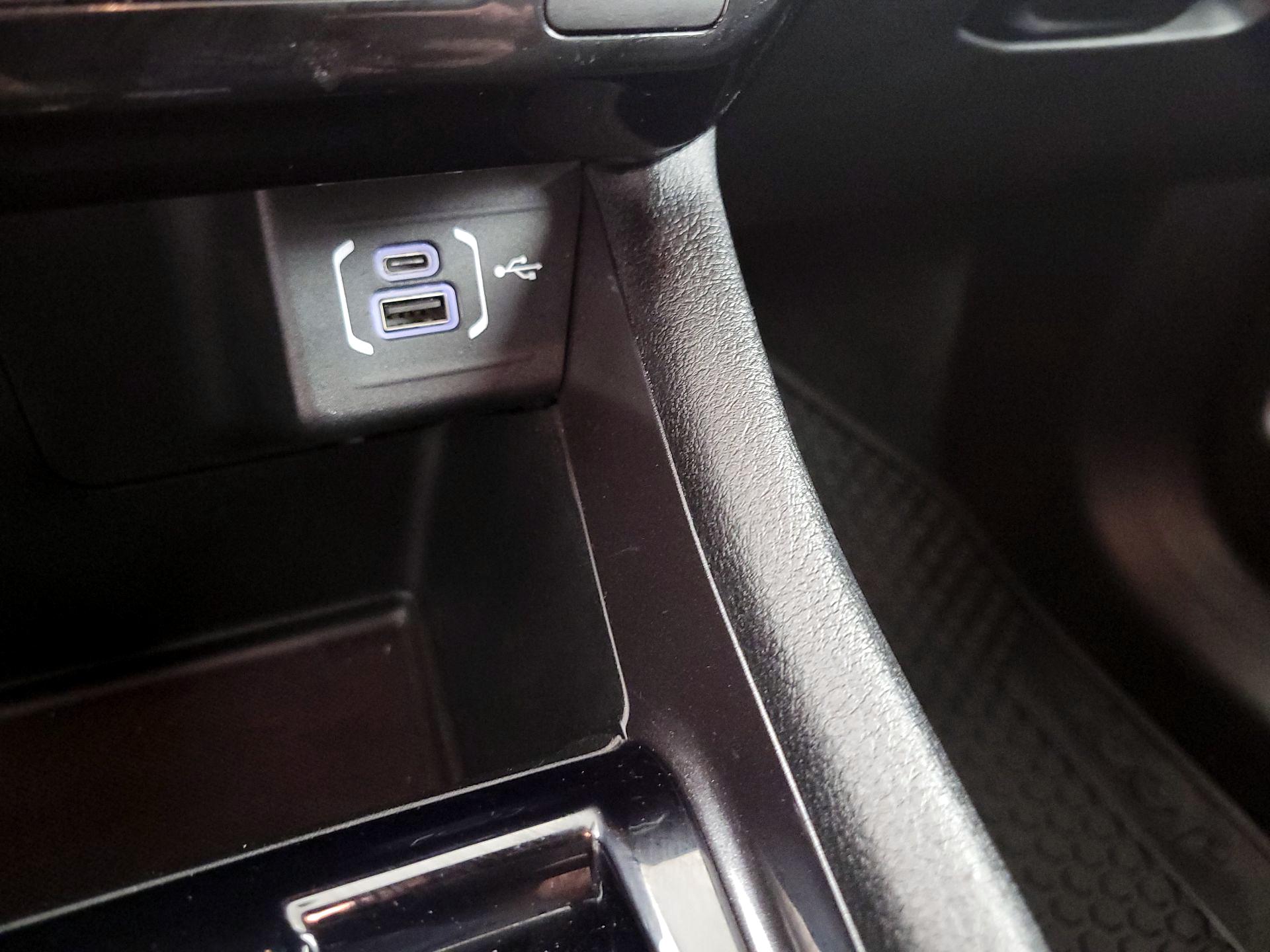 Thumbnail: 2024 Jeep Compass - 18