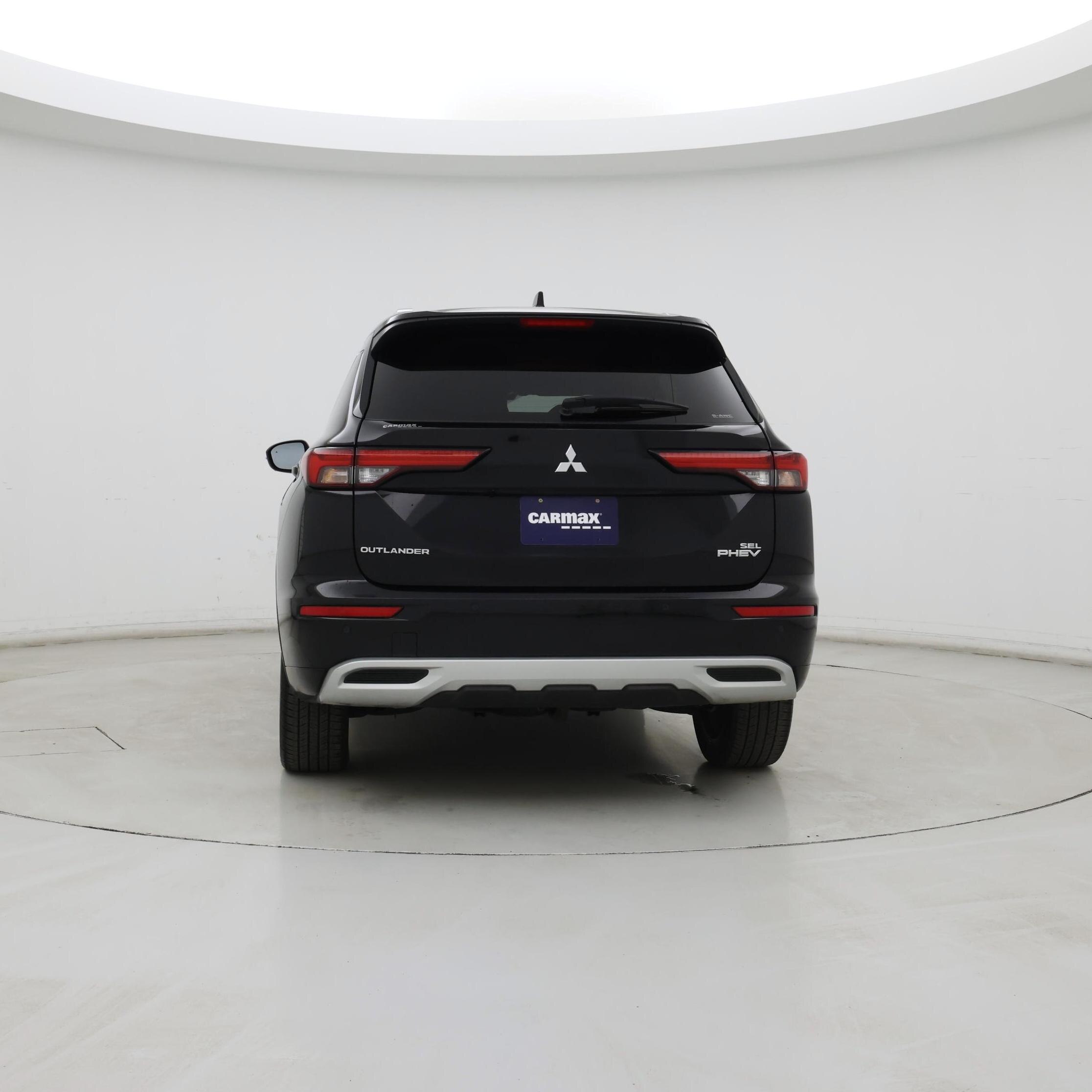 Thumbnail: 2023 Mitsubishi Outlander - 6
