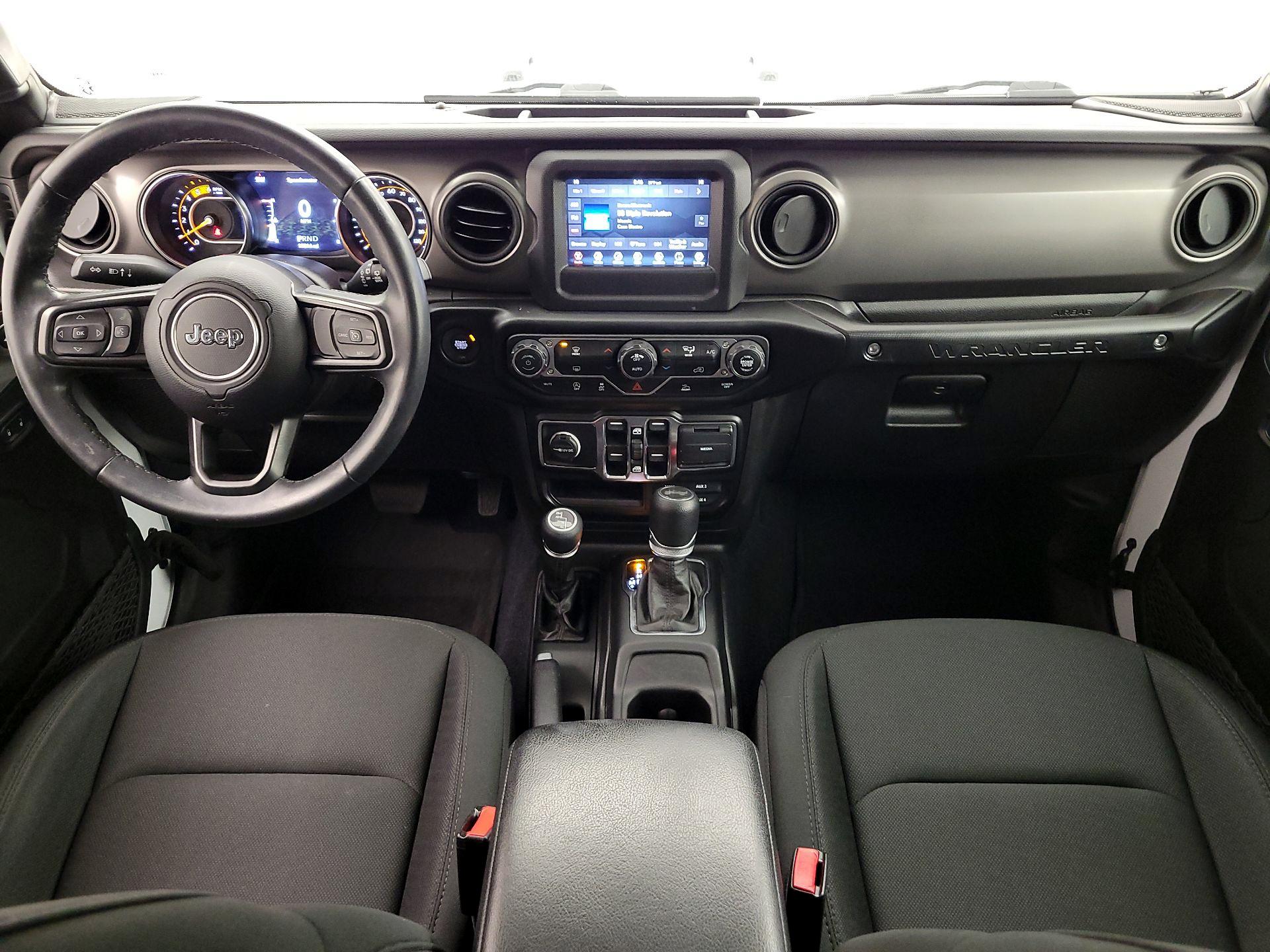 Thumbnail: 2022 Jeep Wrangler - 9