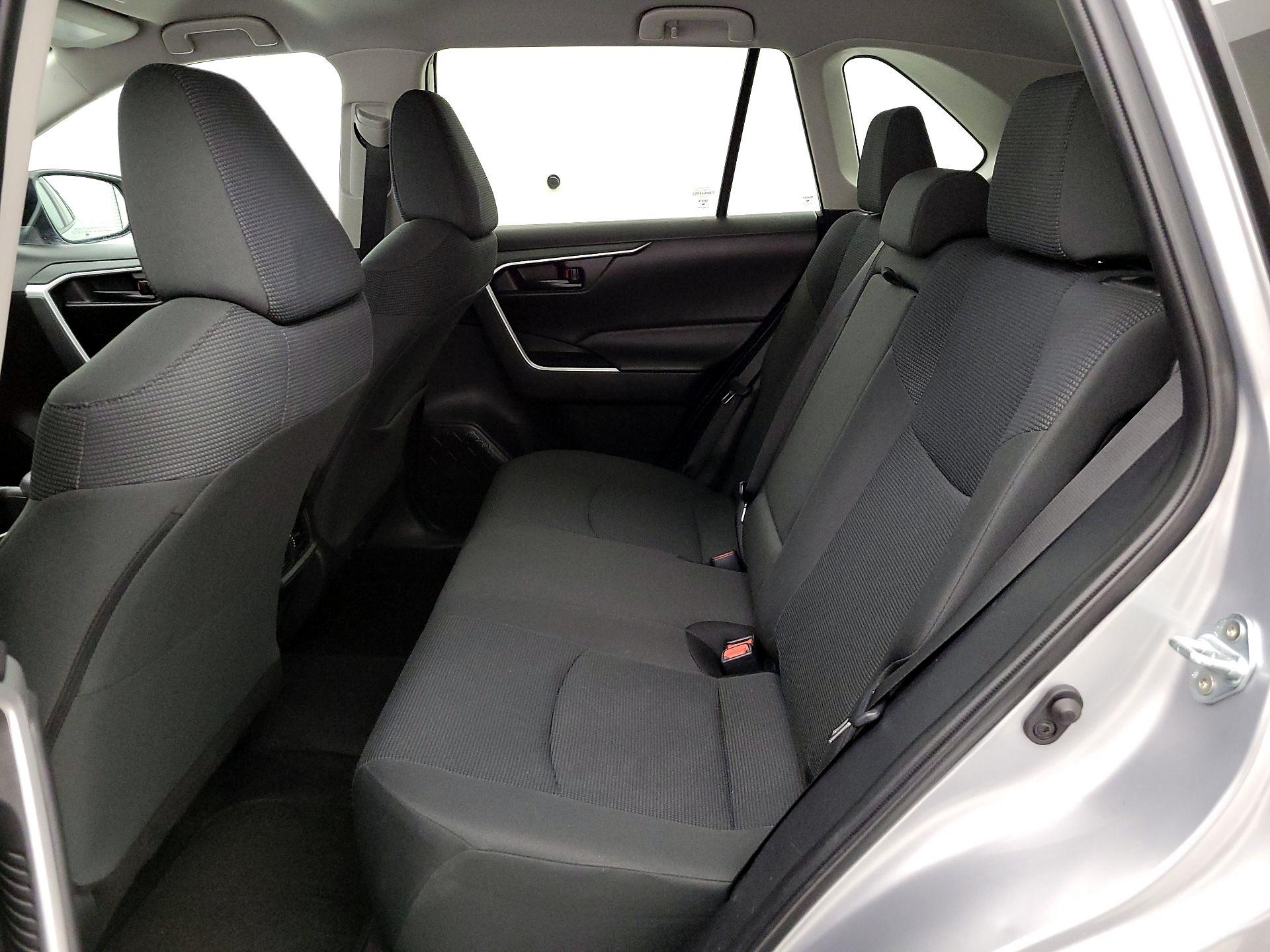 Thumbnail: 2024 Toyota RAV4 - 19