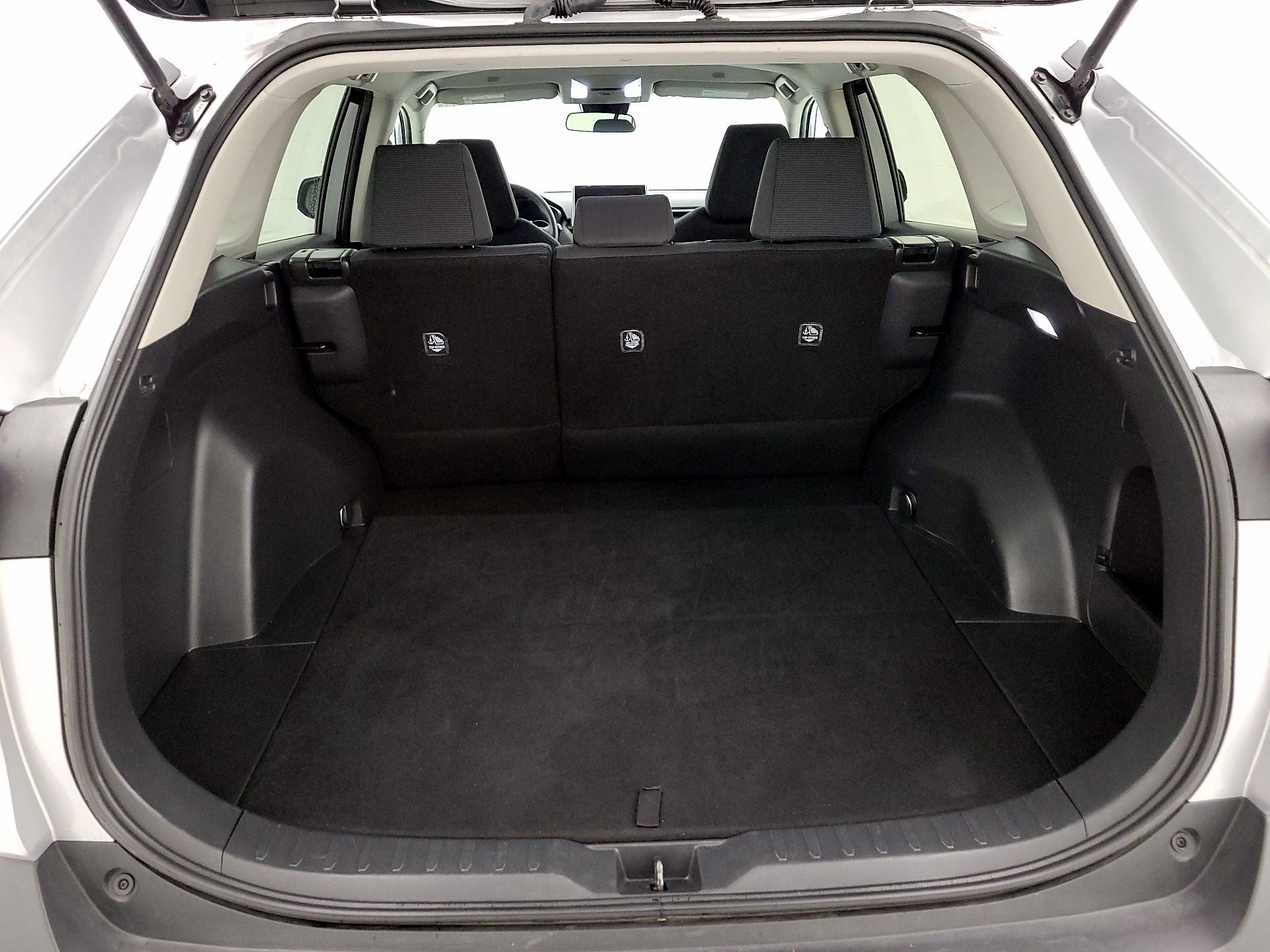 Thumbnail: 2024 Toyota RAV4 - 20