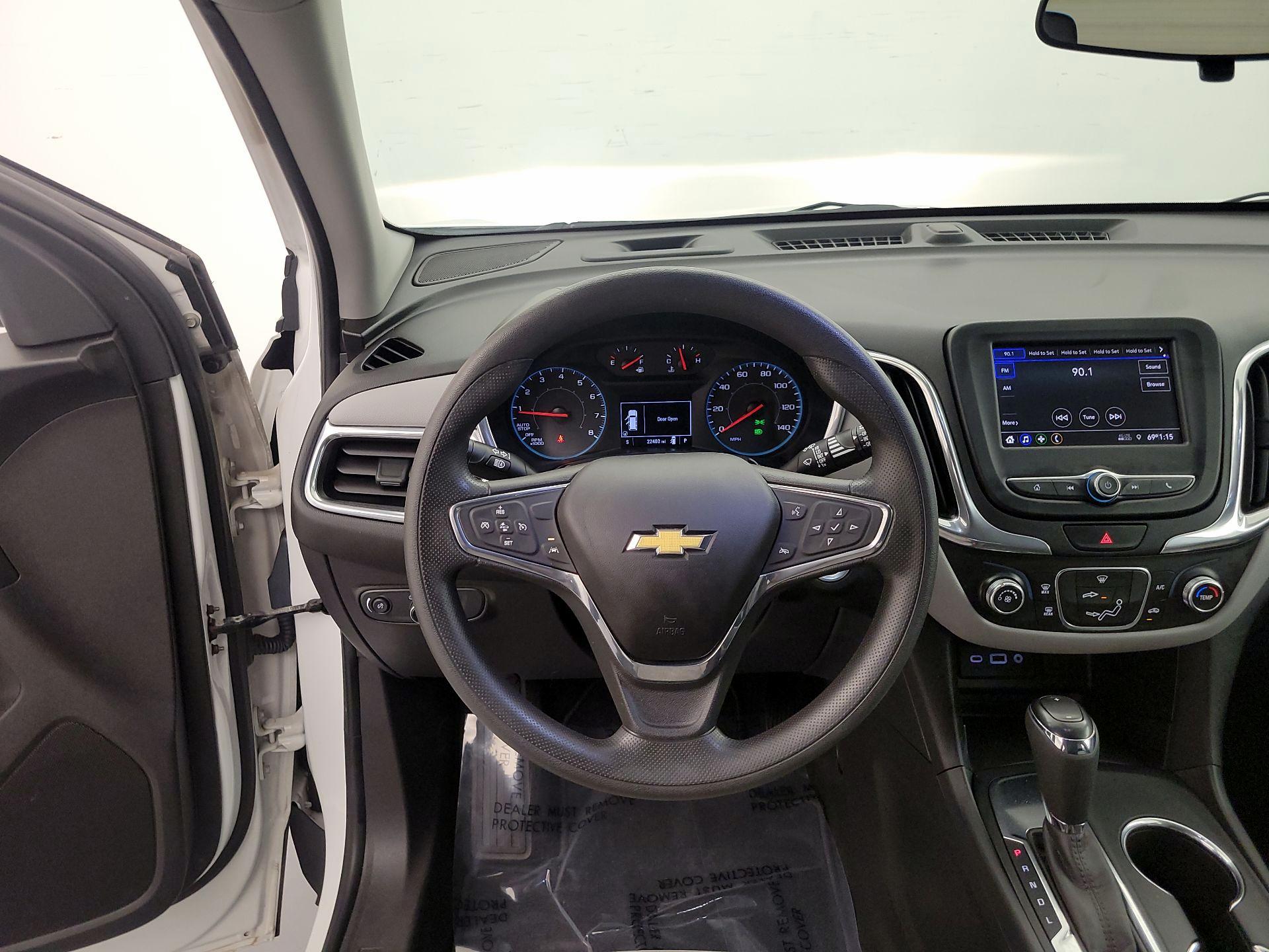 Thumbnail: 2020 Chevrolet Equinox - 10