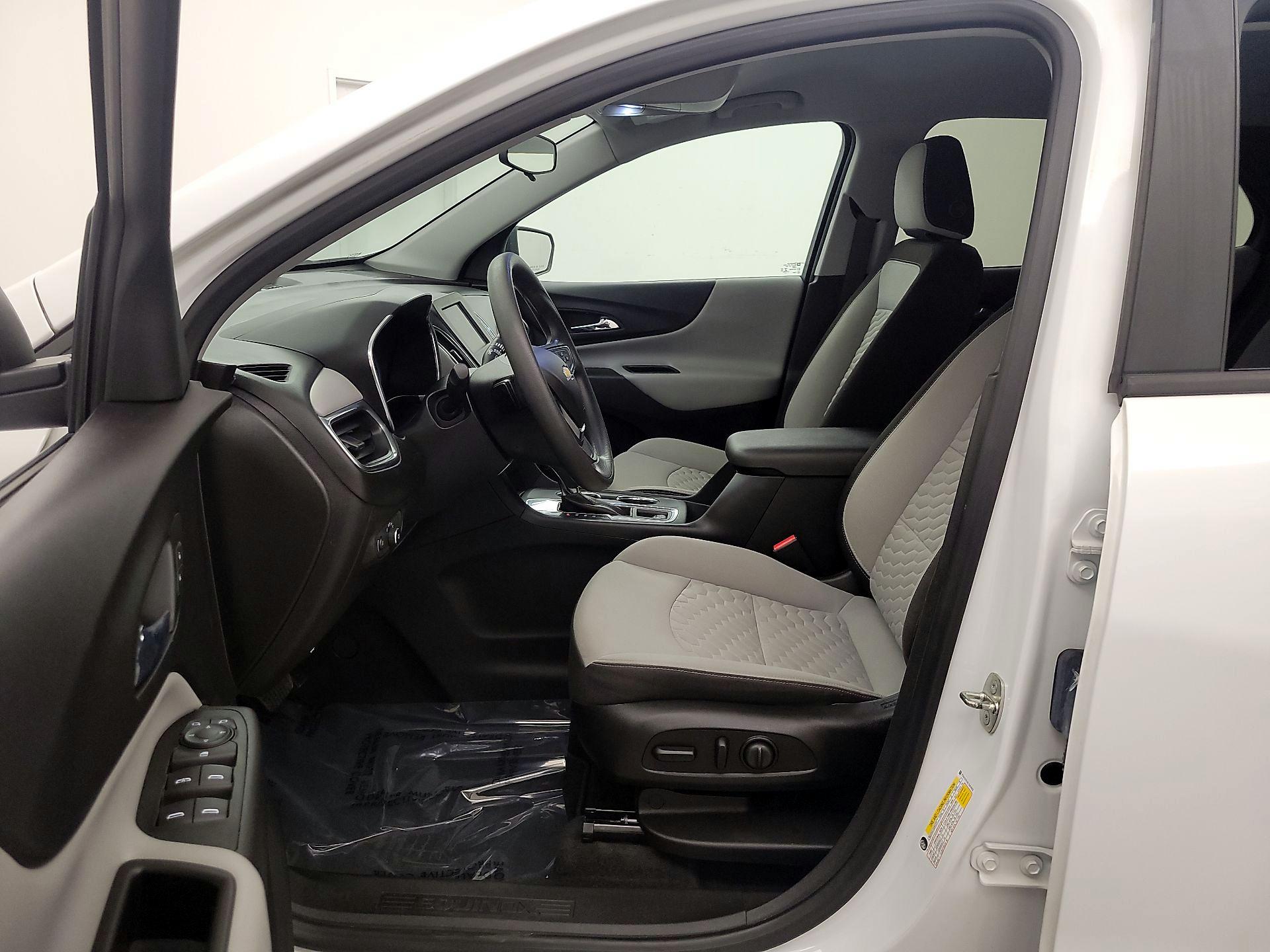 Thumbnail: 2020 Chevrolet Equinox - 11