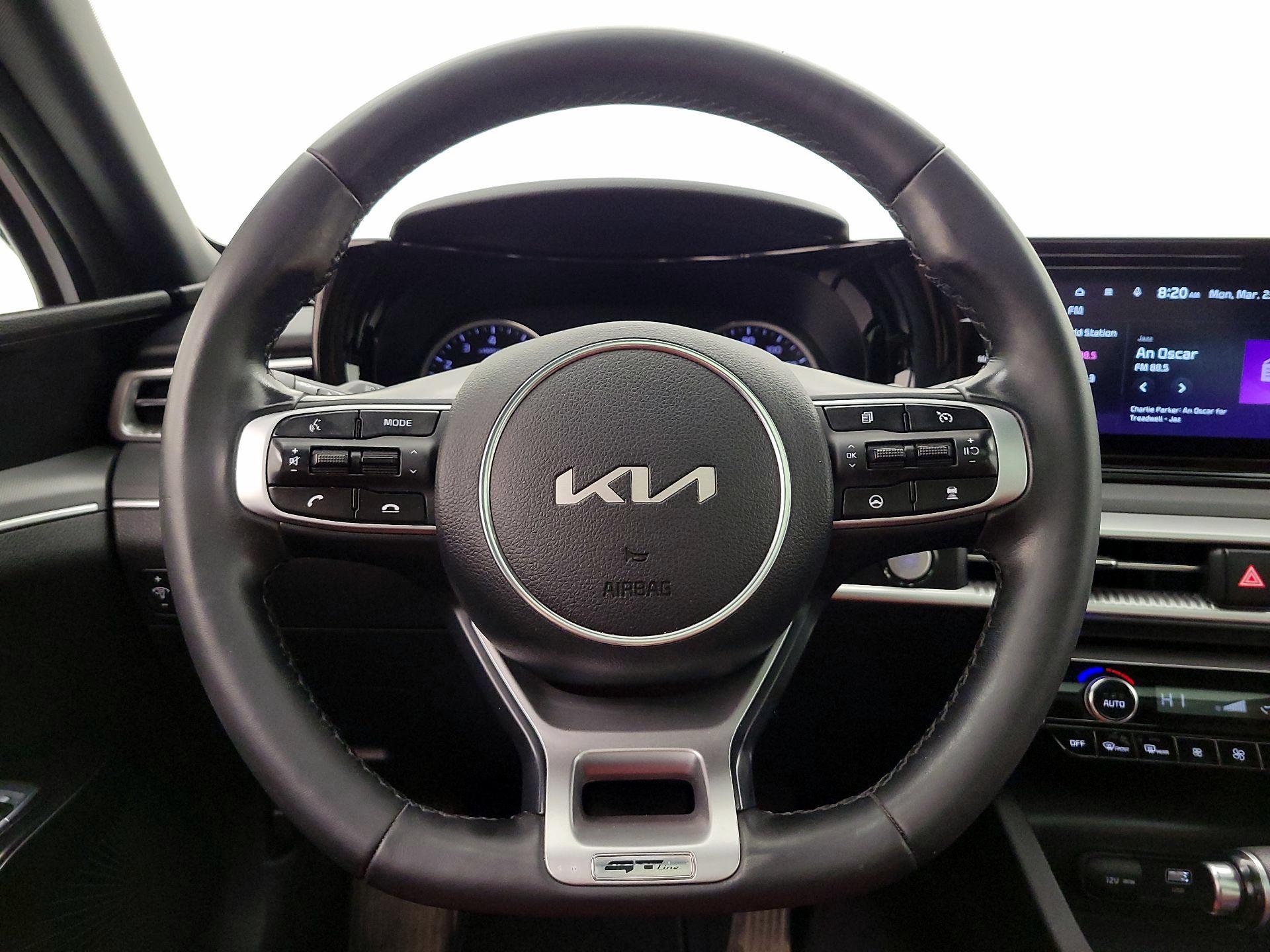 Thumbnail: 2023 Kia K5 - 10