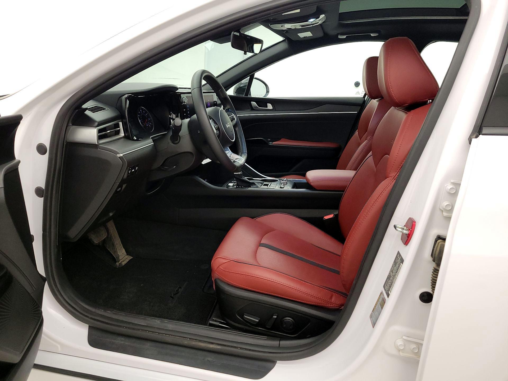 Thumbnail: 2023 Kia K5 - 11