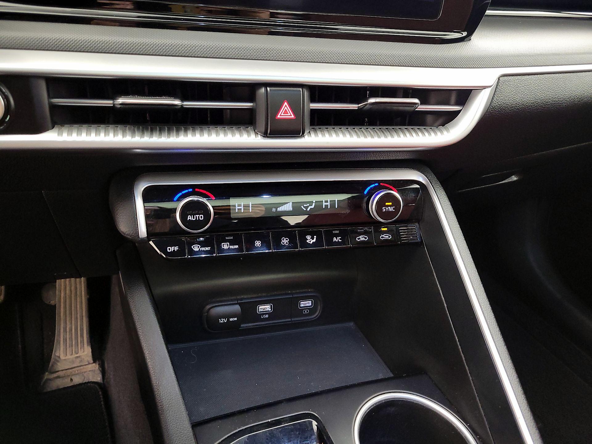 Thumbnail: 2023 Kia K5 - 17