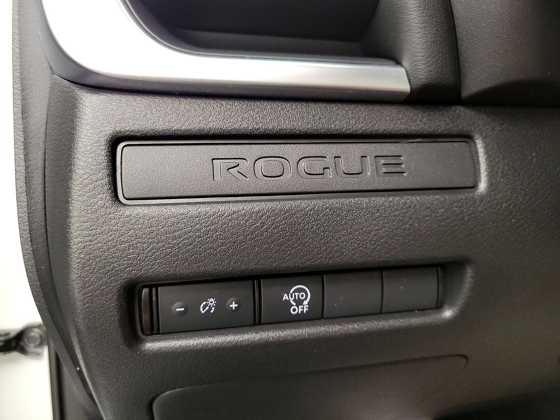 Thumbnail: 2024 Nissan Rogue - 13