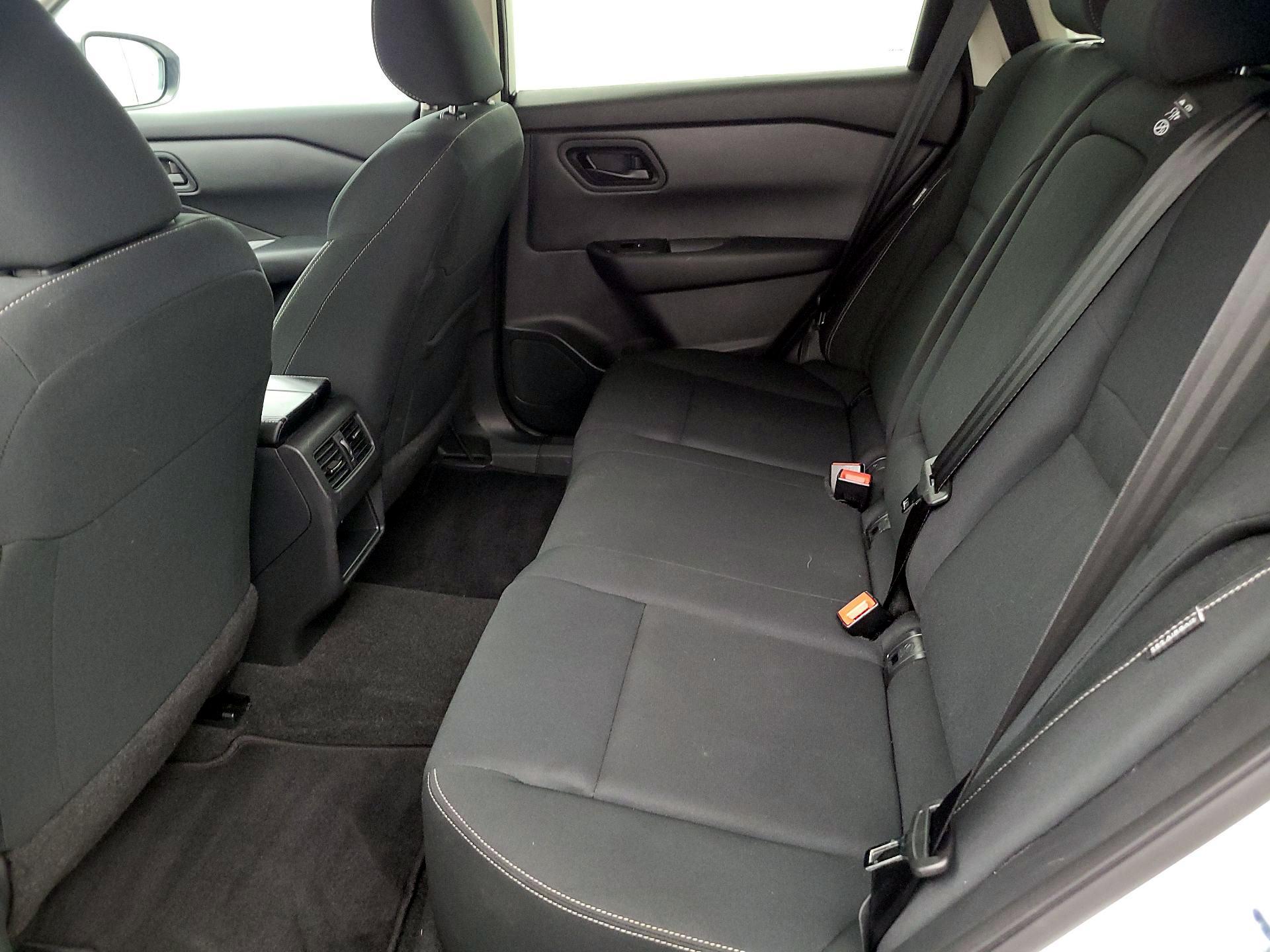 Thumbnail: 2024 Nissan Rogue - 19