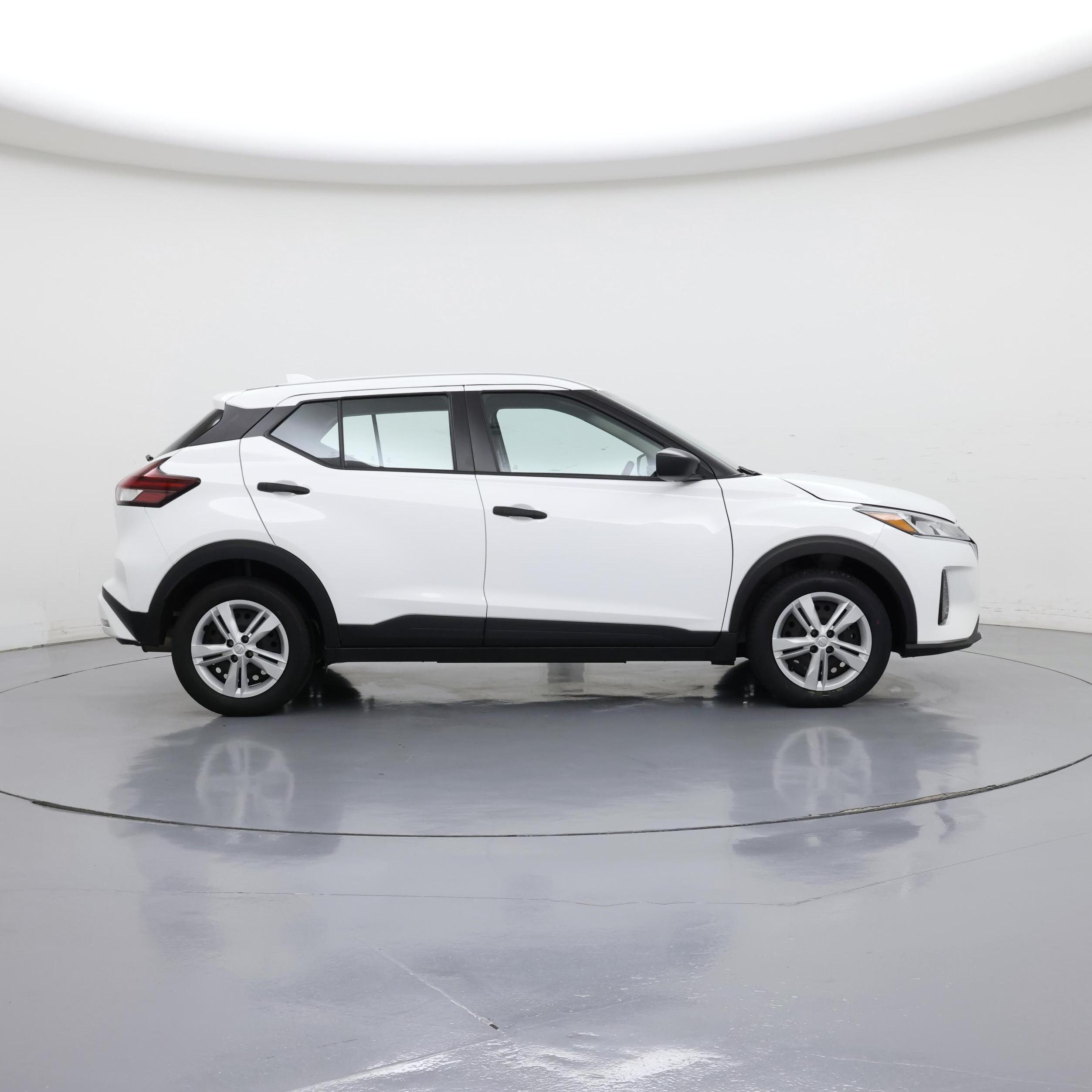 Thumbnail: 2024 Nissan Kicks - 7