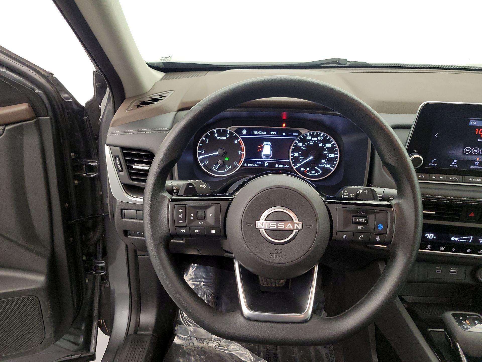 Thumbnail: 2023 Nissan Rogue - 10
