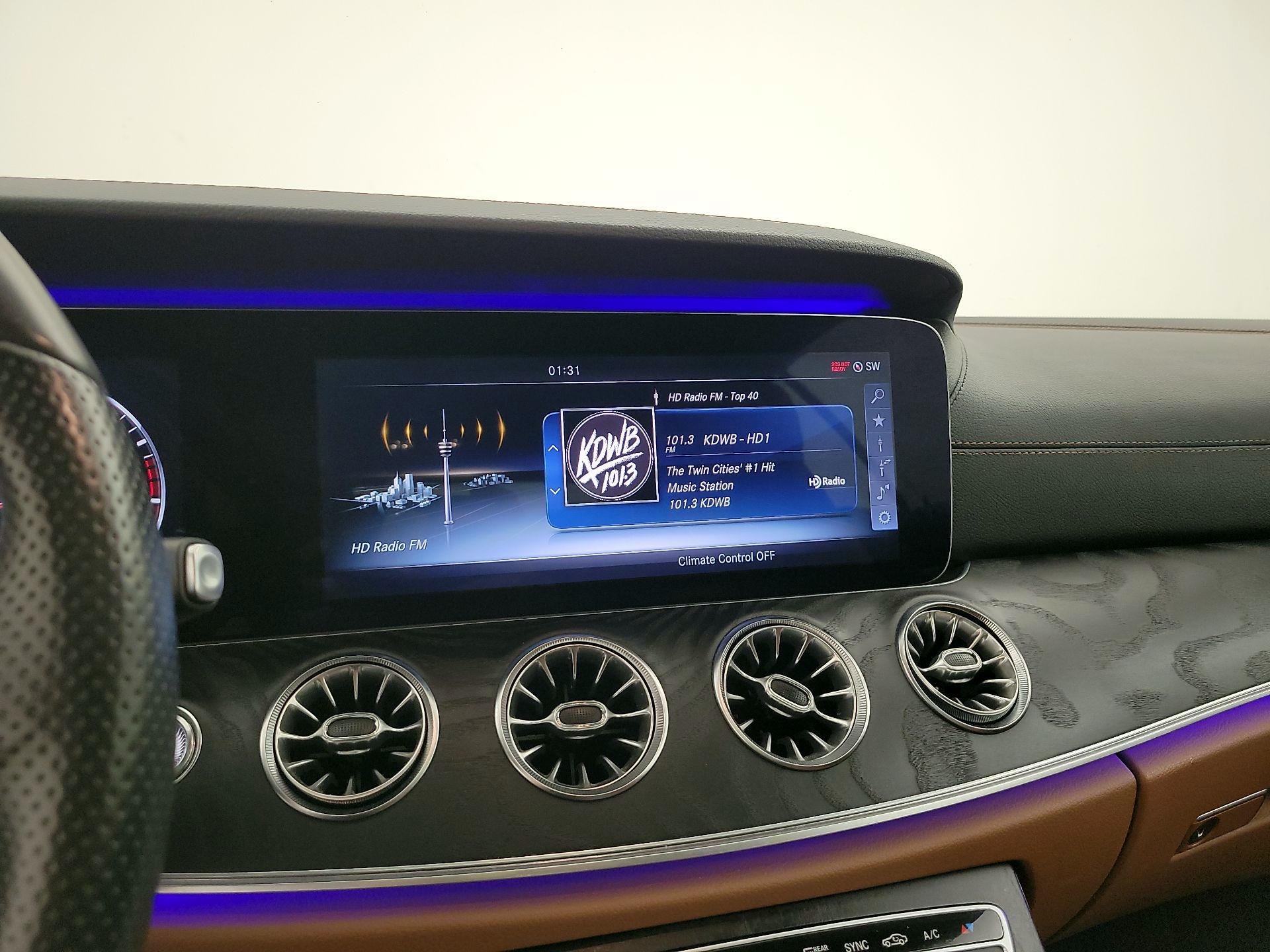 Thumbnail: 2018 Mercedes-Benz E-Class - 16