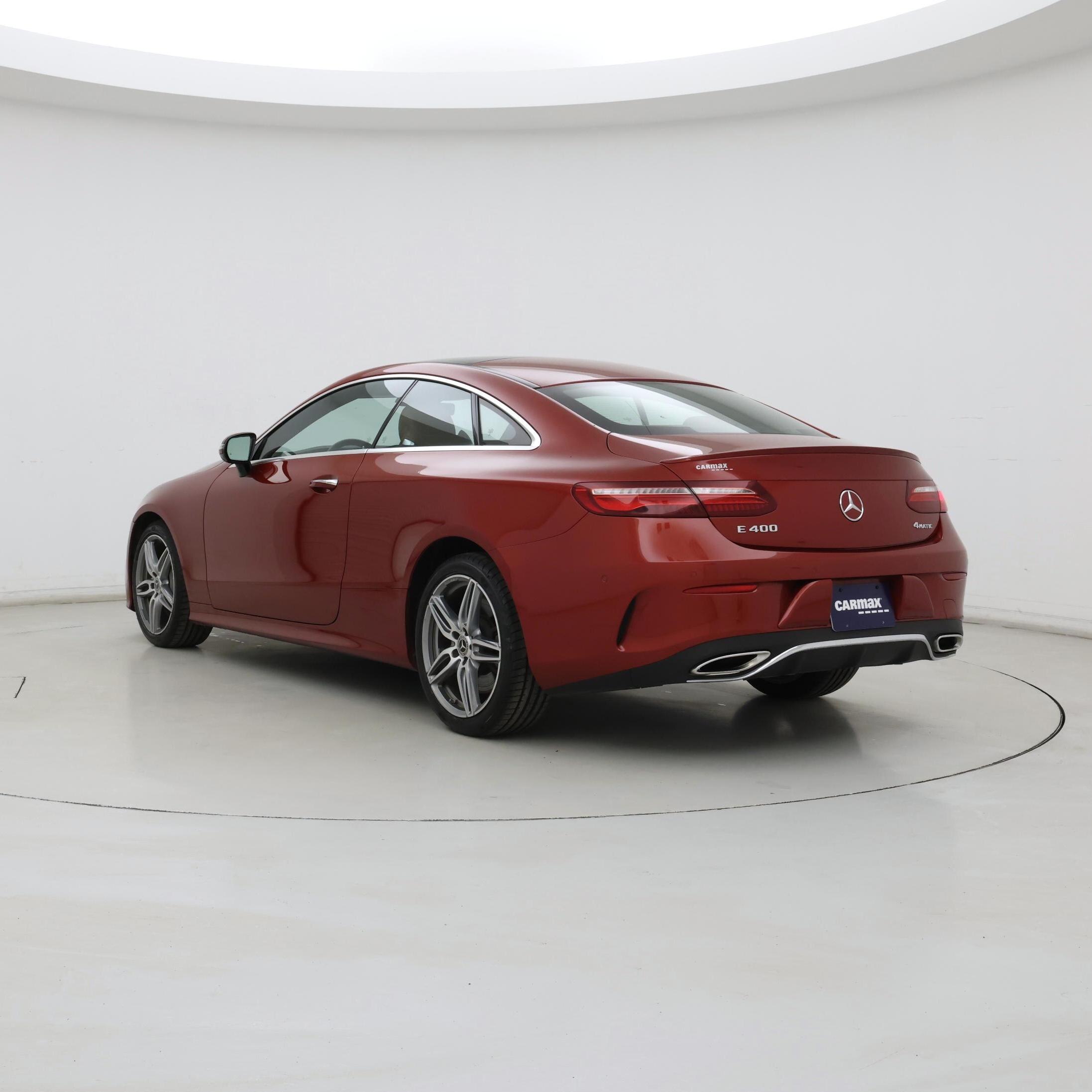 Thumbnail: 2018 Mercedes-Benz E-Class - 2