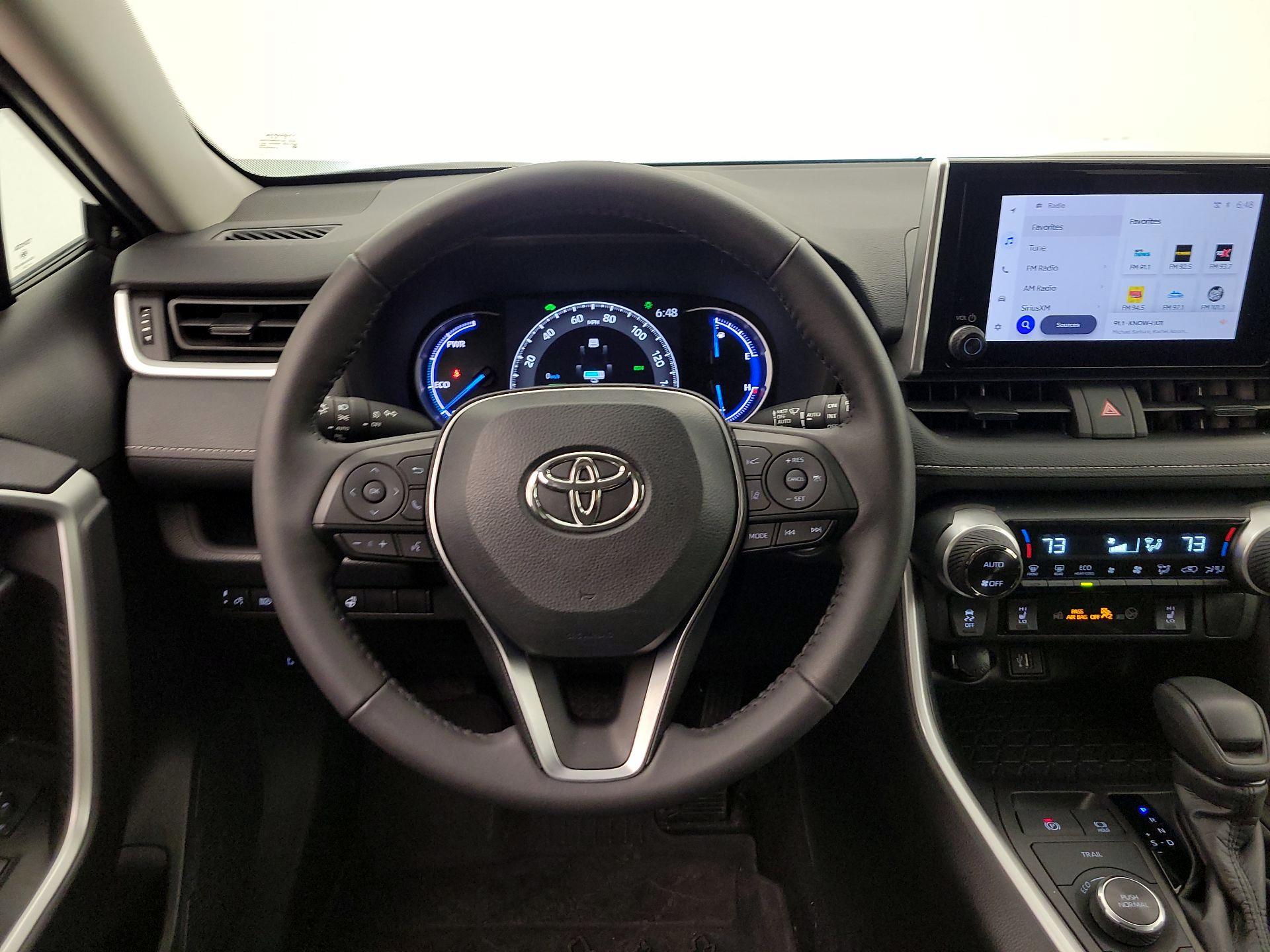 Thumbnail: 2024 Toyota RAV4 - 10