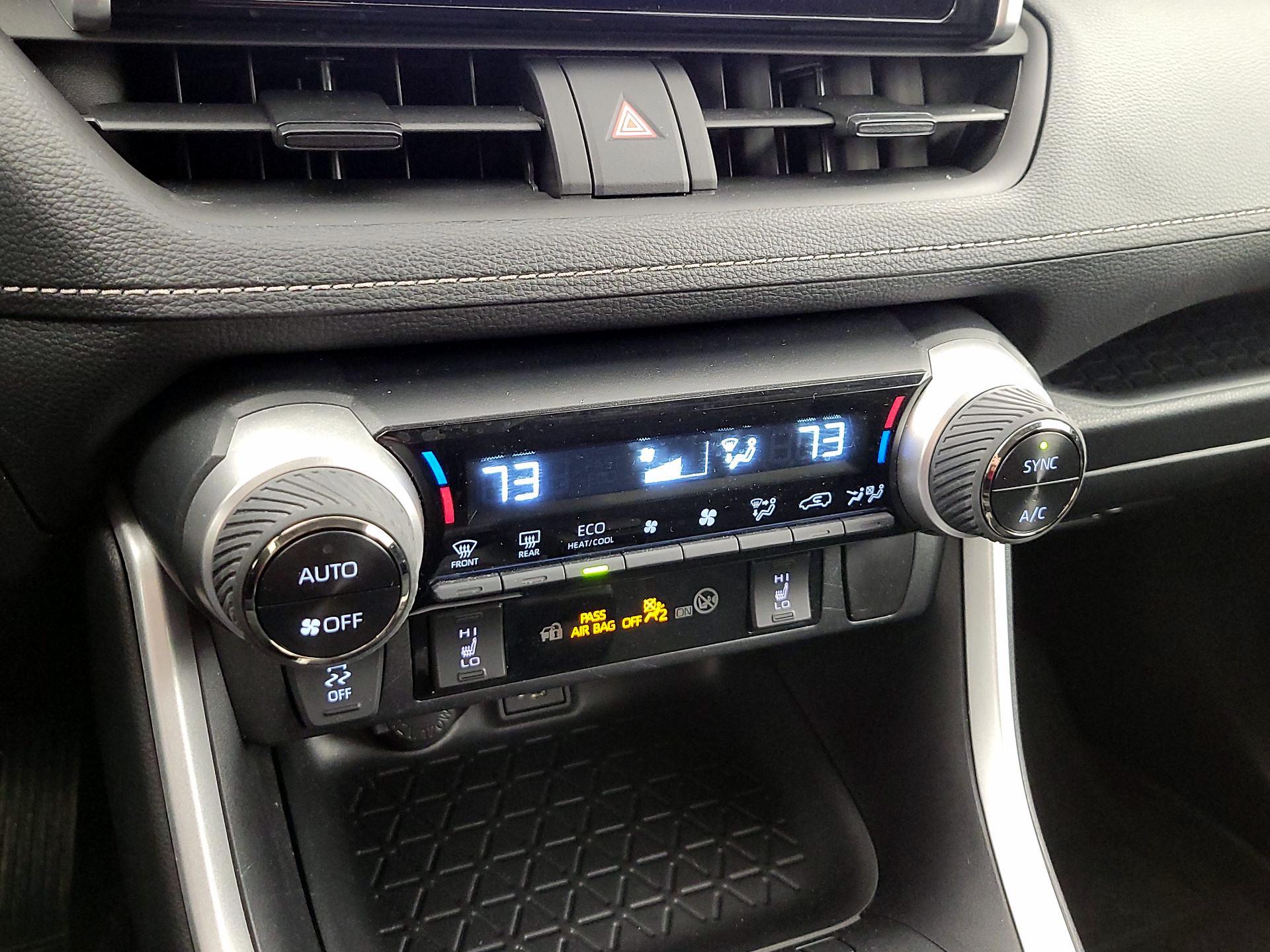 Thumbnail: 2024 Toyota RAV4 - 16