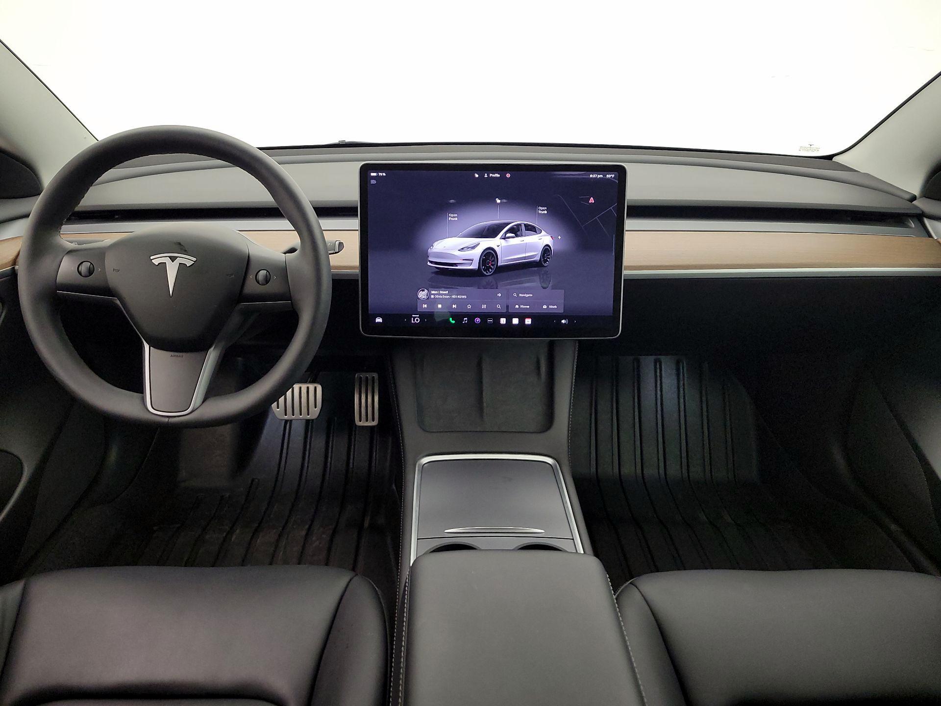 Thumbnail: 2023 Tesla Model 3 - 9