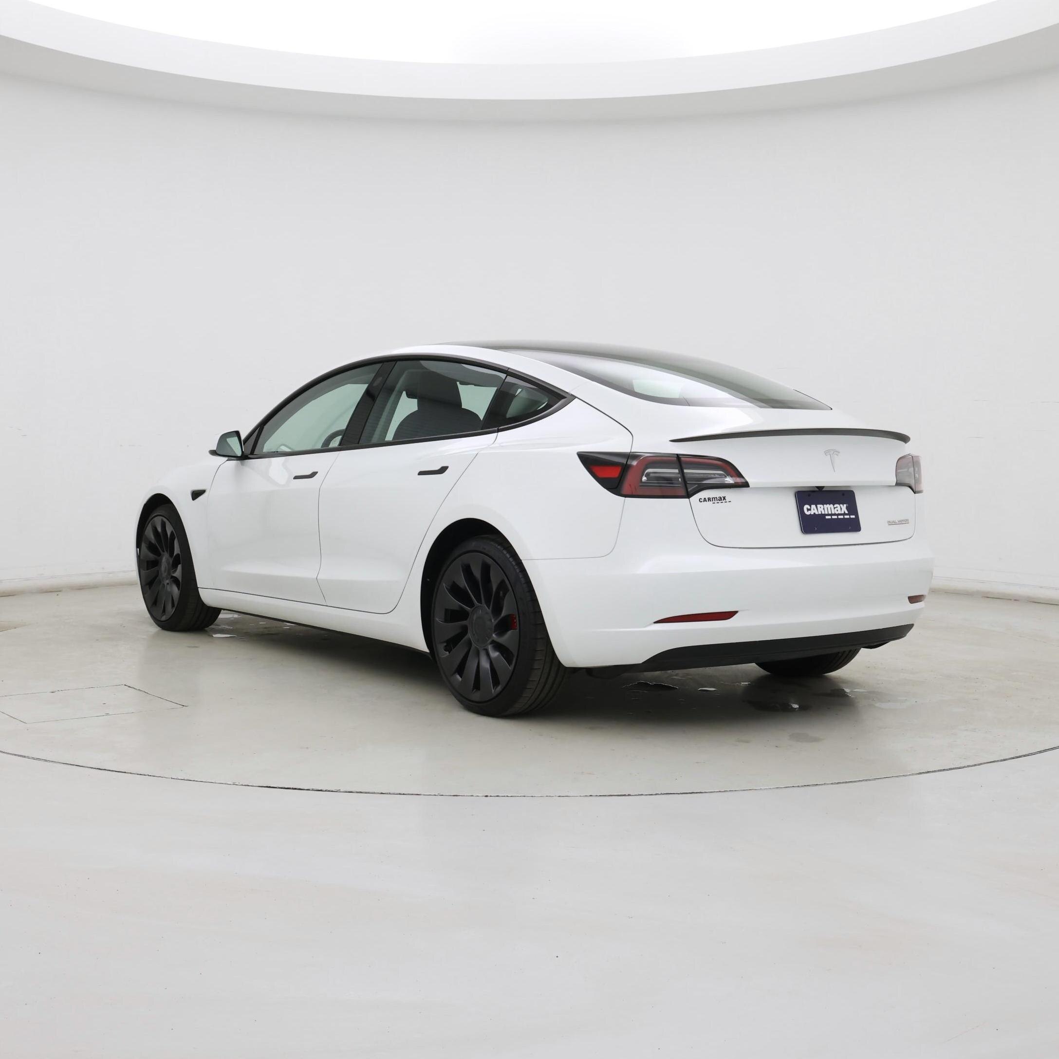 Thumbnail: 2023 Tesla Model 3 - 2