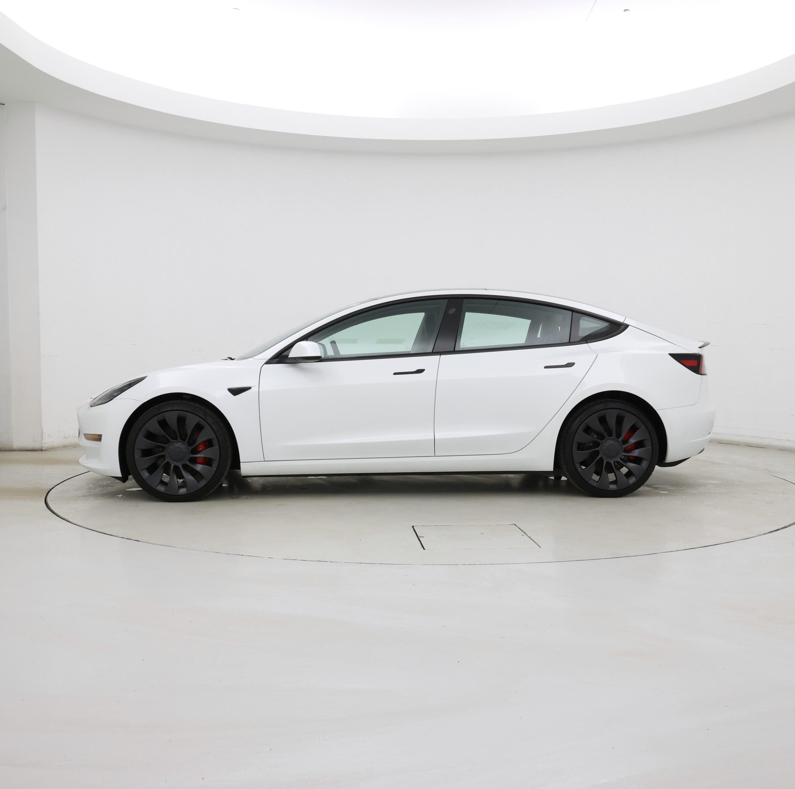 Thumbnail: 2023 Tesla Model 3 - 3