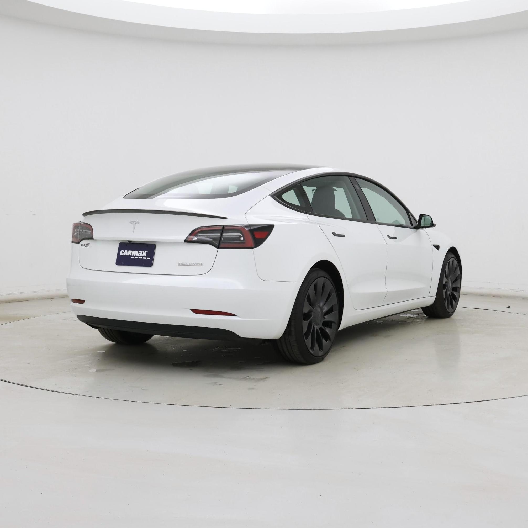 Thumbnail: 2023 Tesla Model 3 - 8