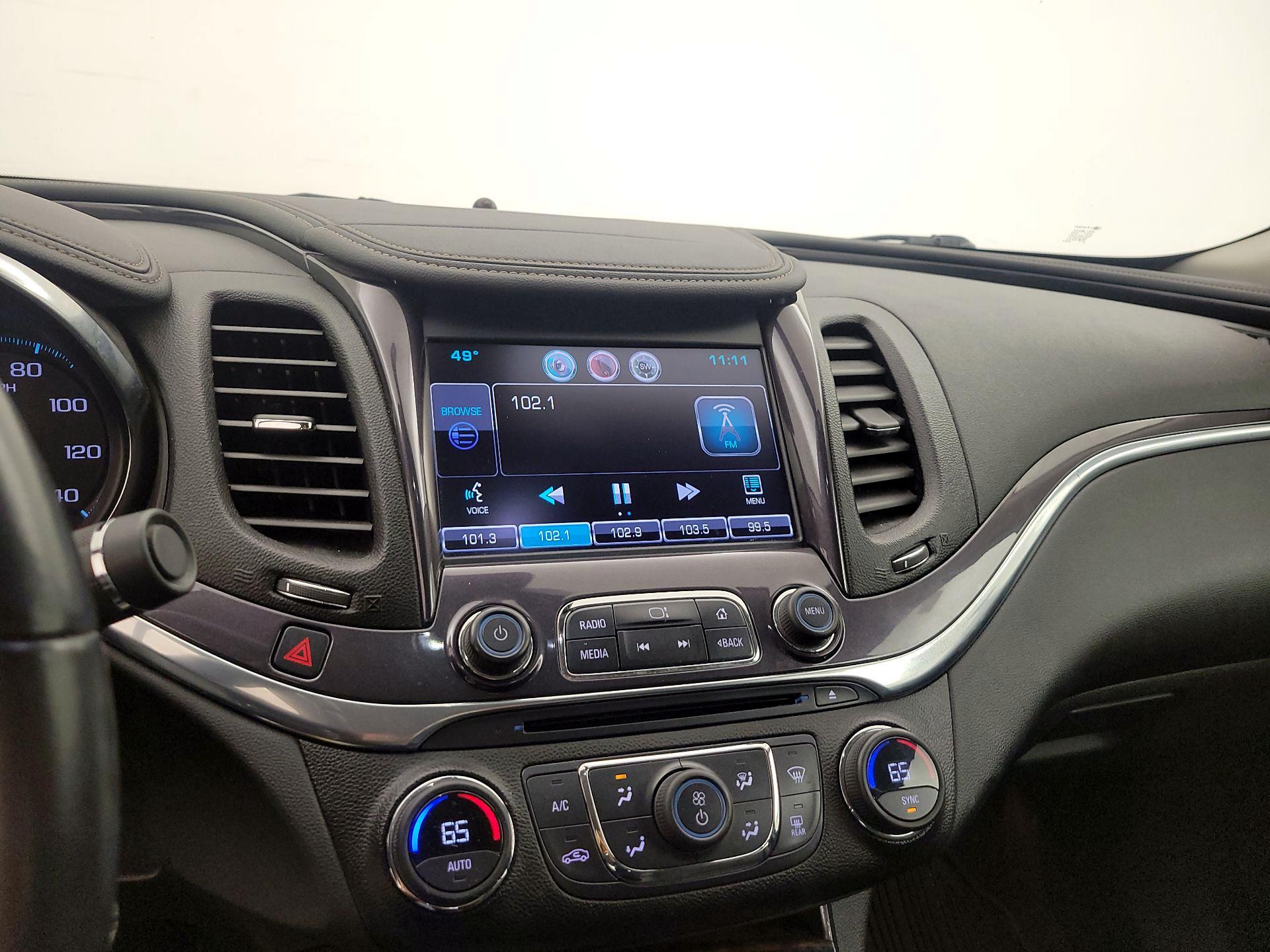 Thumbnail: 2015 Chevrolet Impala - 16