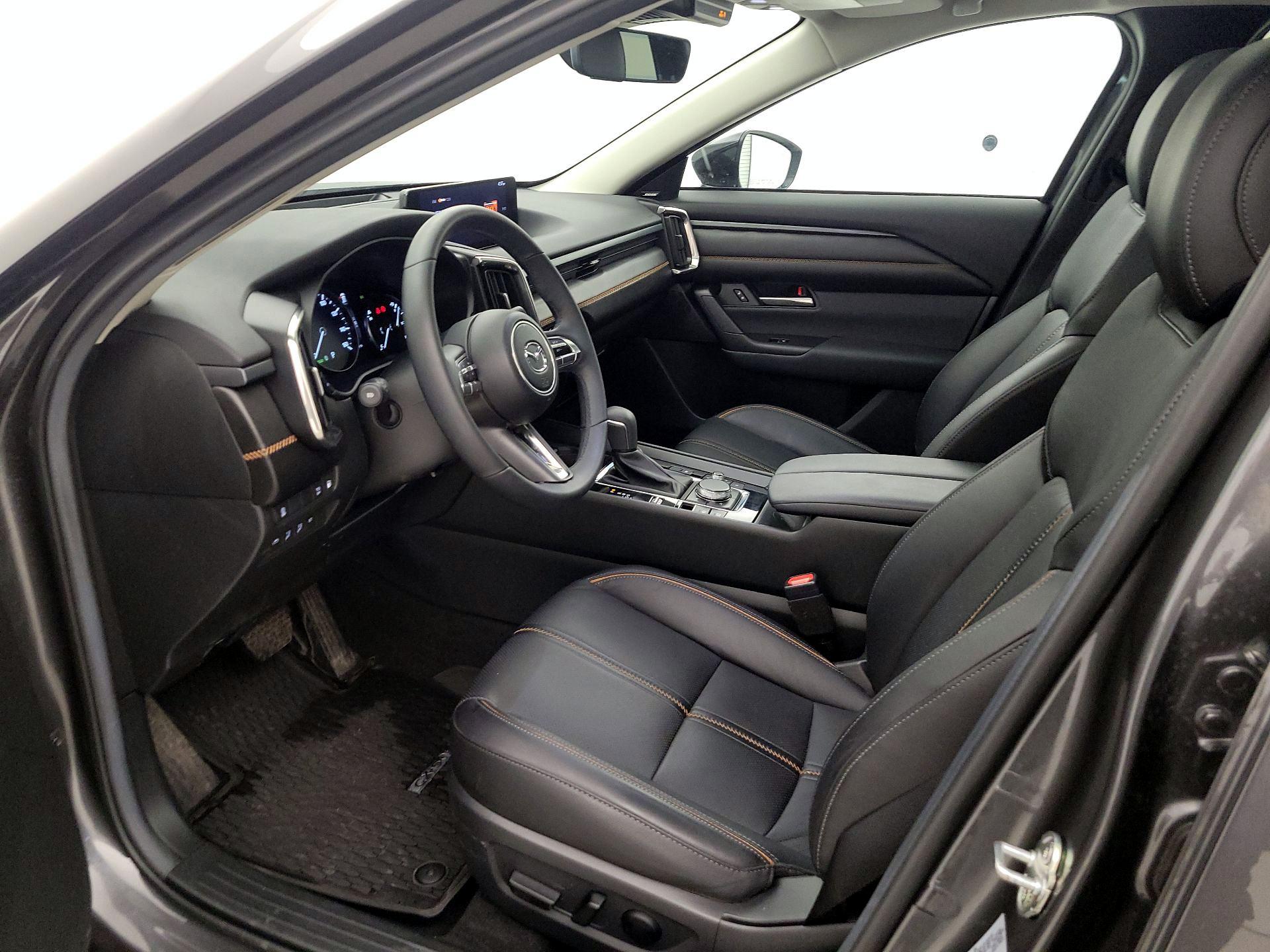 Thumbnail: 2025 Mazda CX-50 - 11