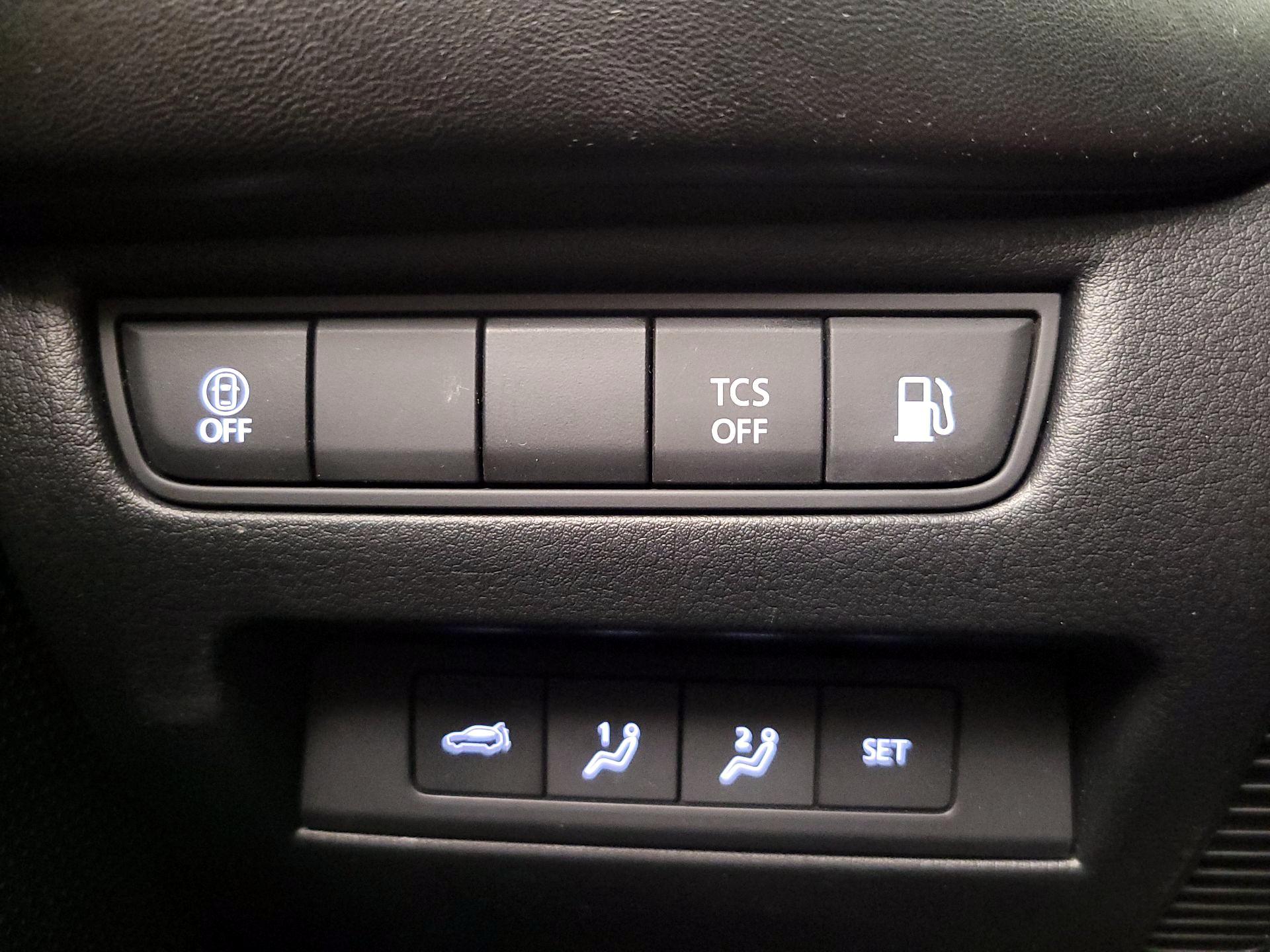 Thumbnail: 2025 Mazda CX-50 - 13