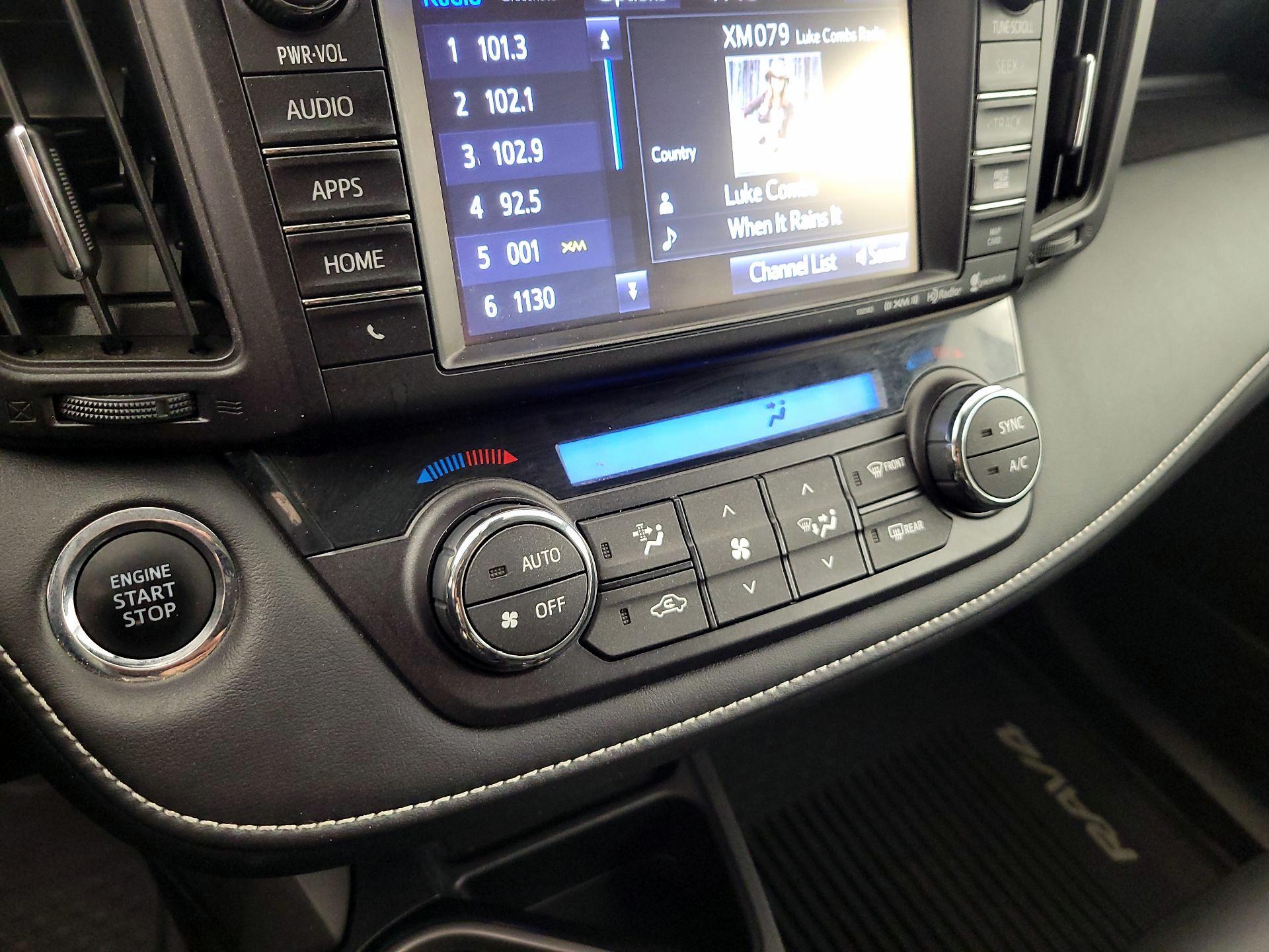 Thumbnail: 2017 Toyota RAV4 - 17