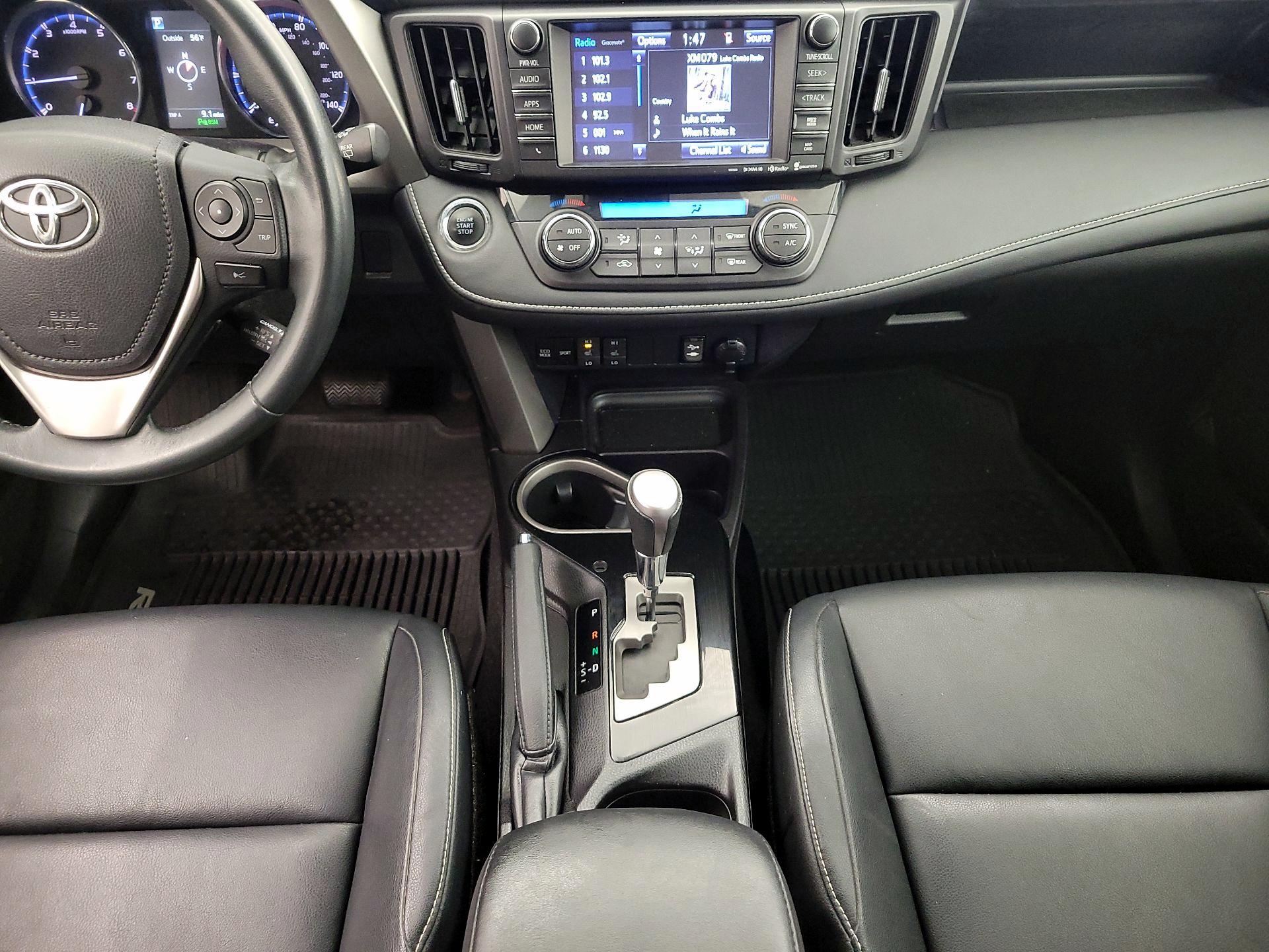 Thumbnail: 2017 Toyota RAV4 - 18