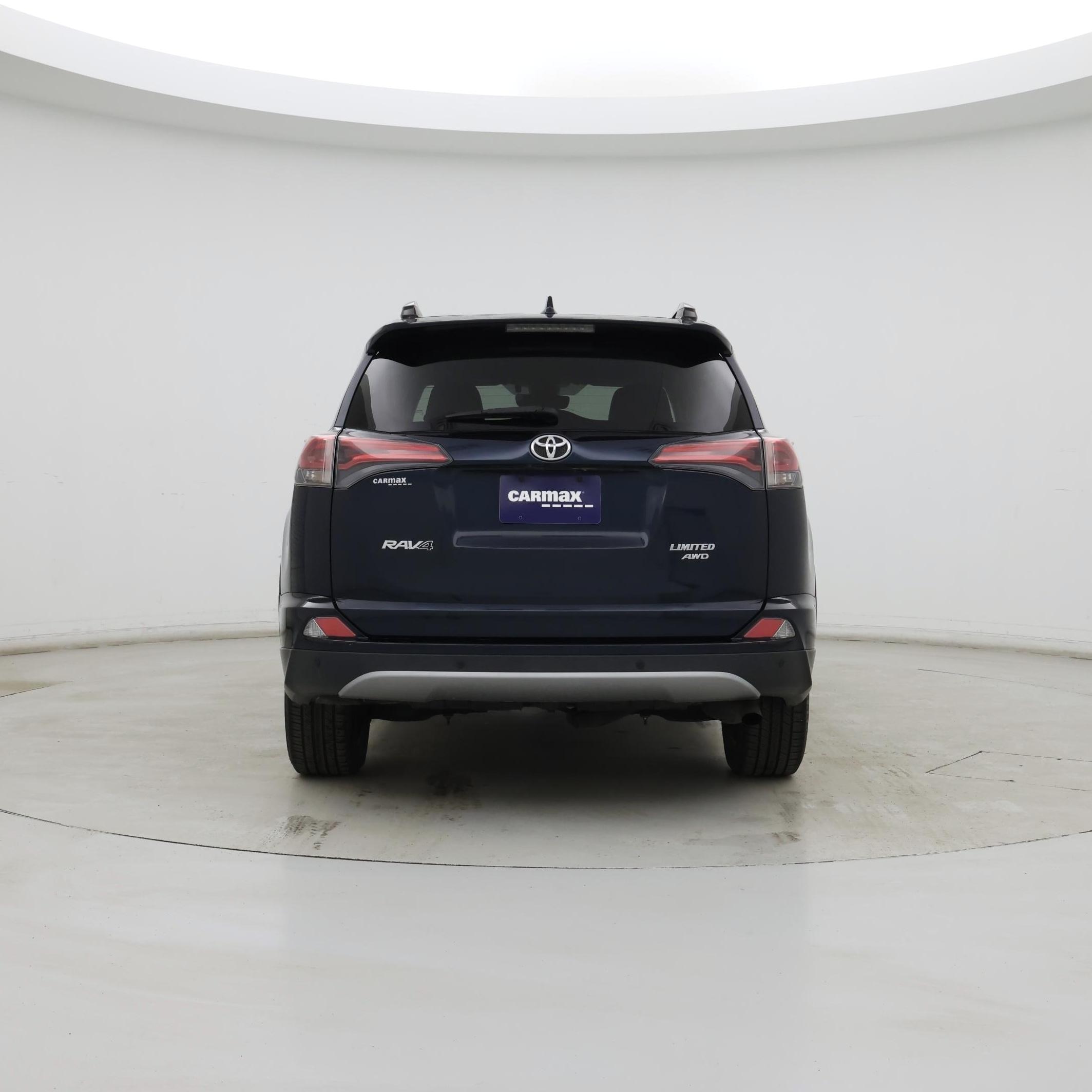 Thumbnail: 2017 Toyota RAV4 - 6