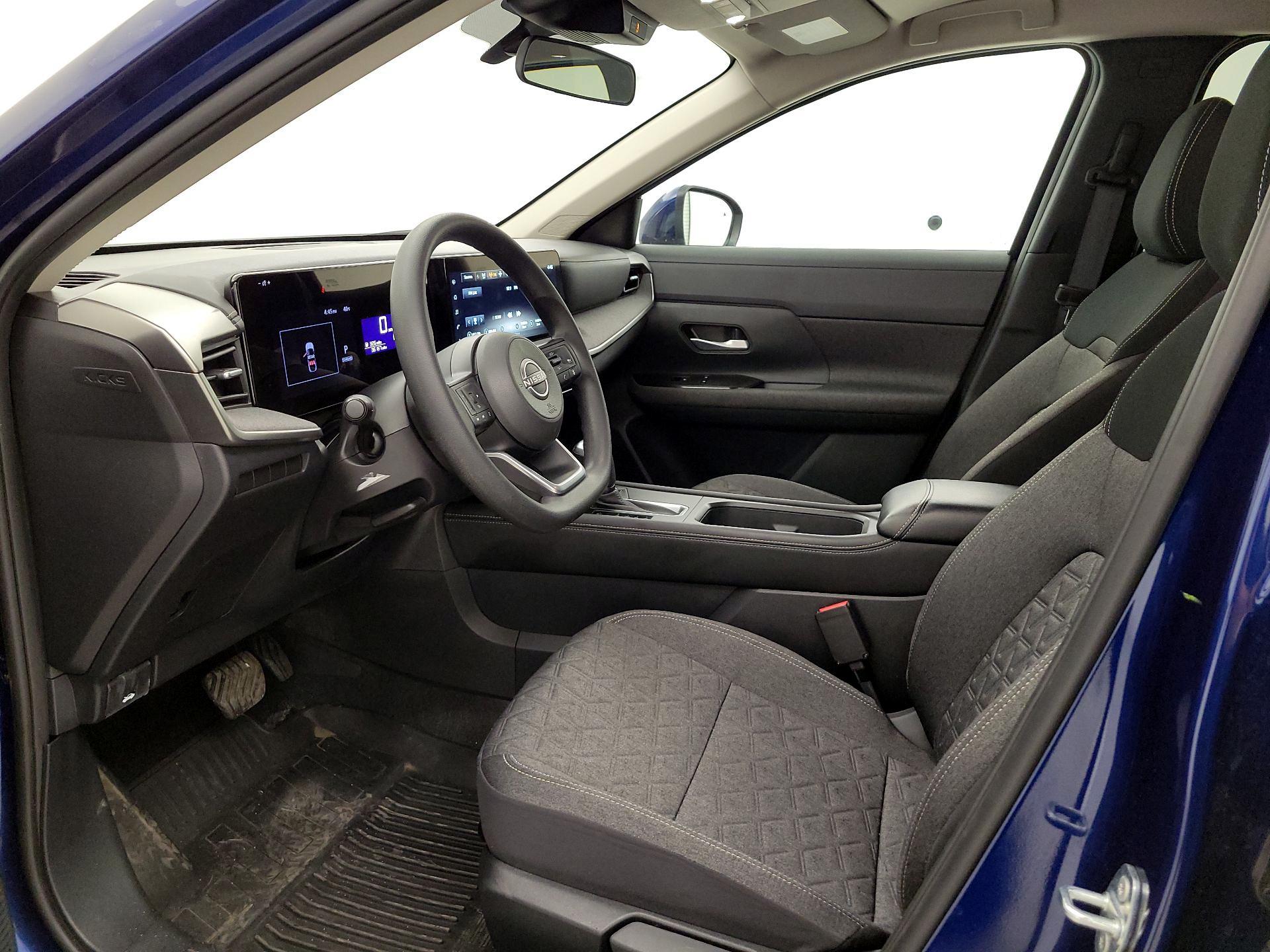 Thumbnail: 2025 Nissan Kicks - 11