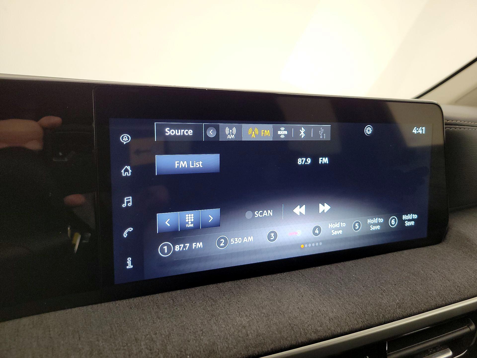 Thumbnail: 2025 Nissan Kicks - 14