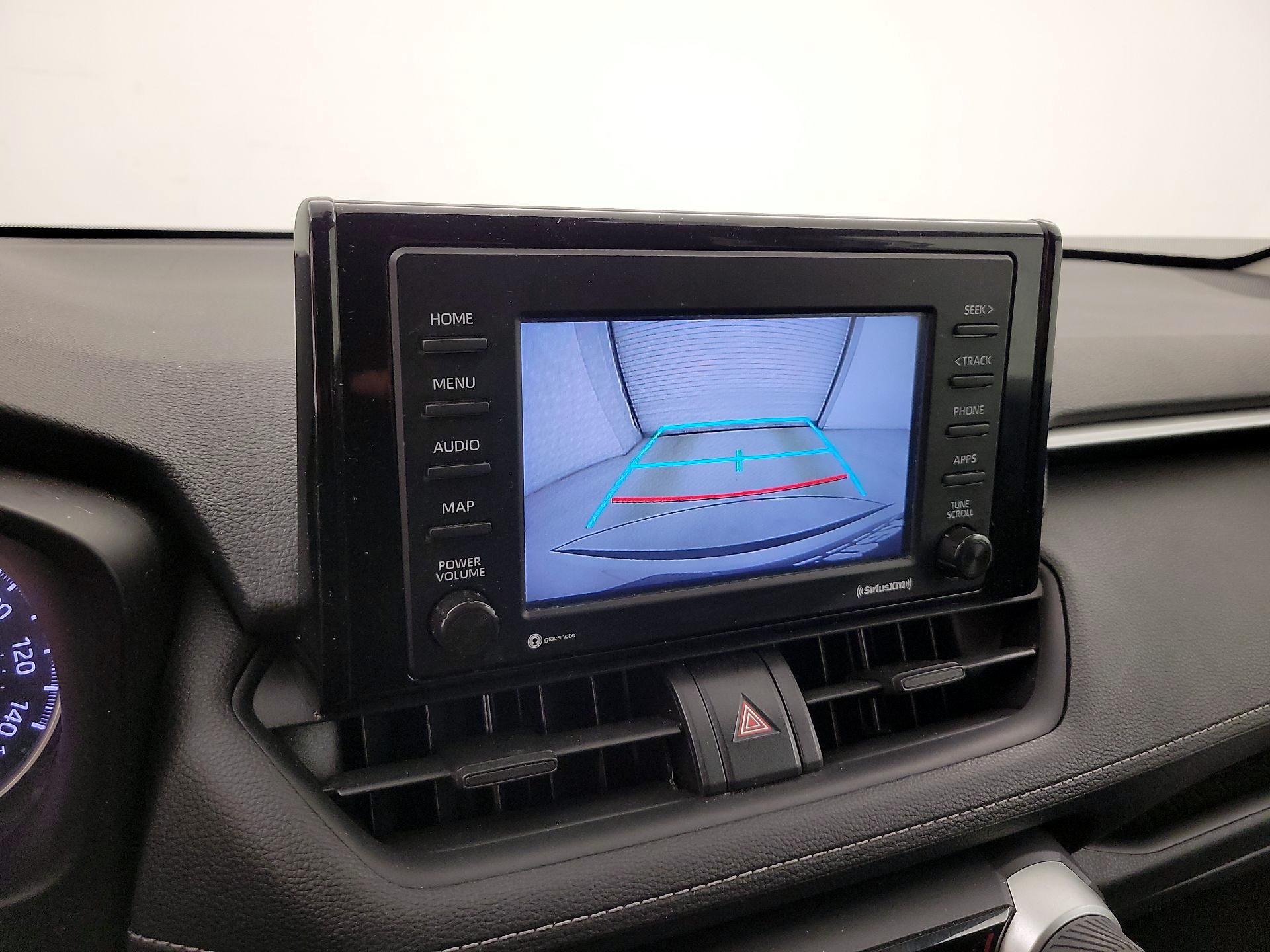 Thumbnail: 2021 Toyota RAV4 - 15