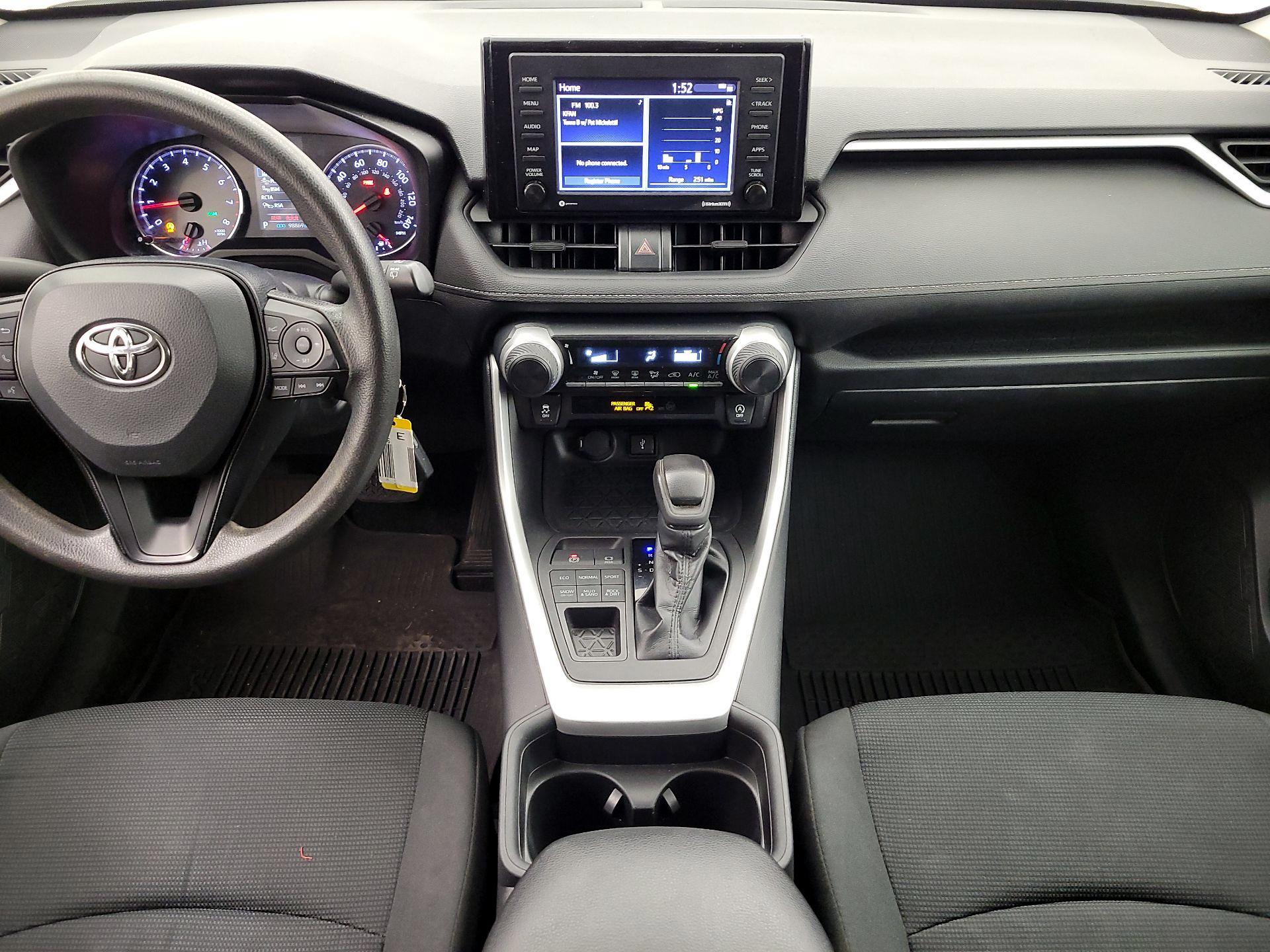 Thumbnail: 2021 Toyota RAV4 - 18