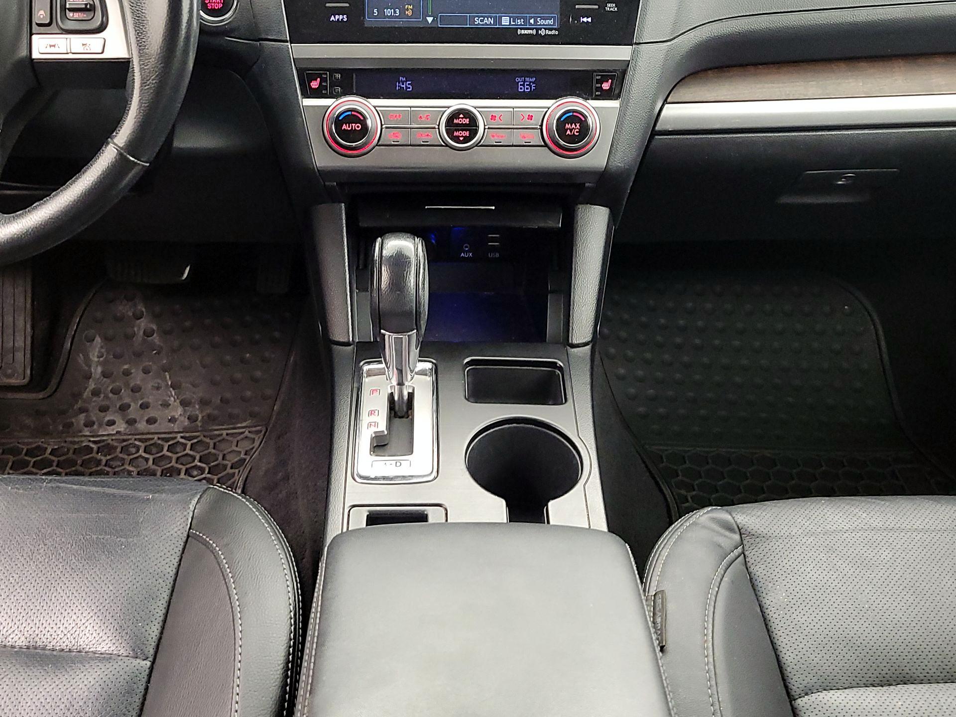 Thumbnail: 2017 Subaru Outback - 18